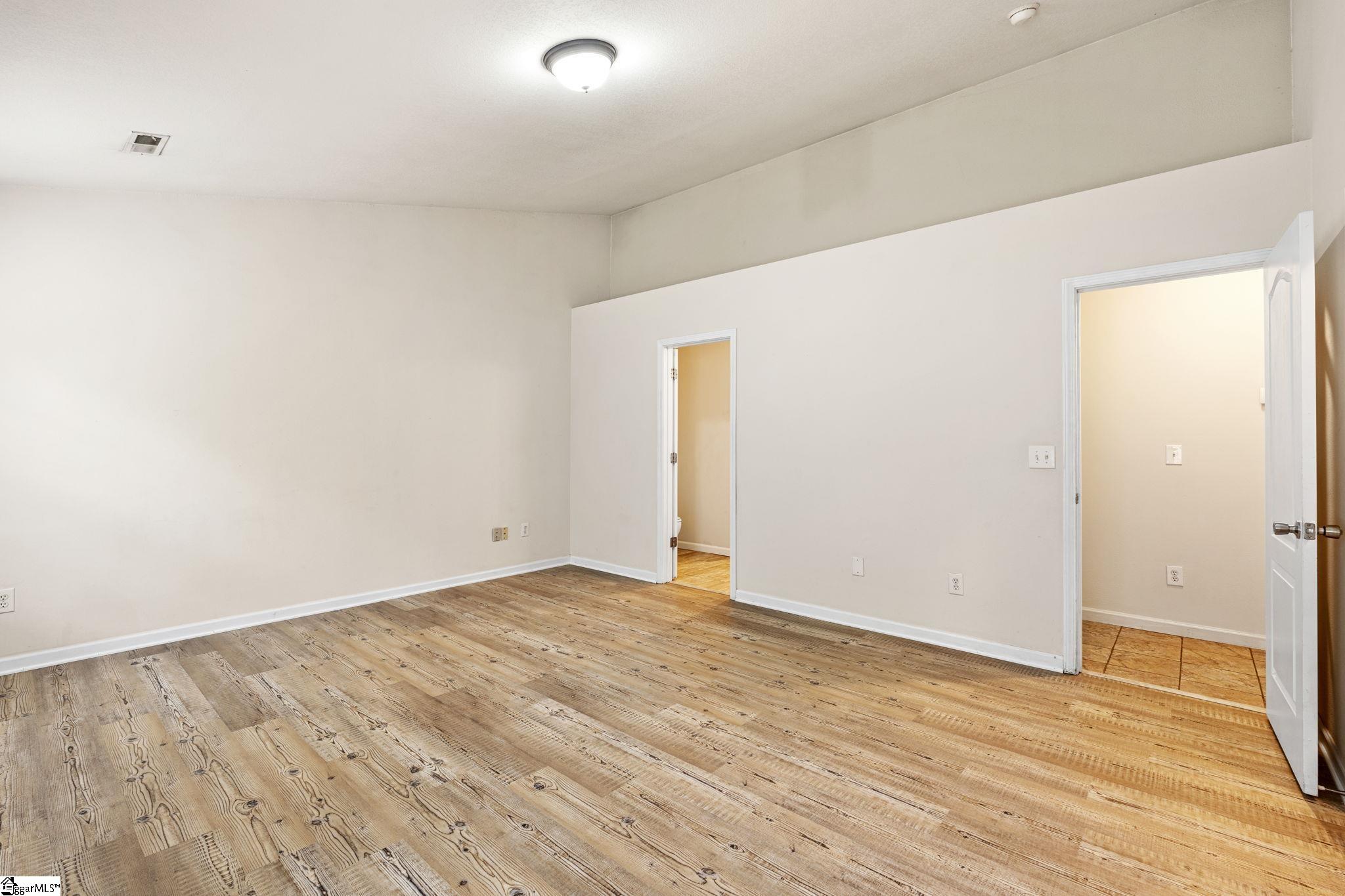 5 Ivory Arch Court Simpsonville, SC 29681