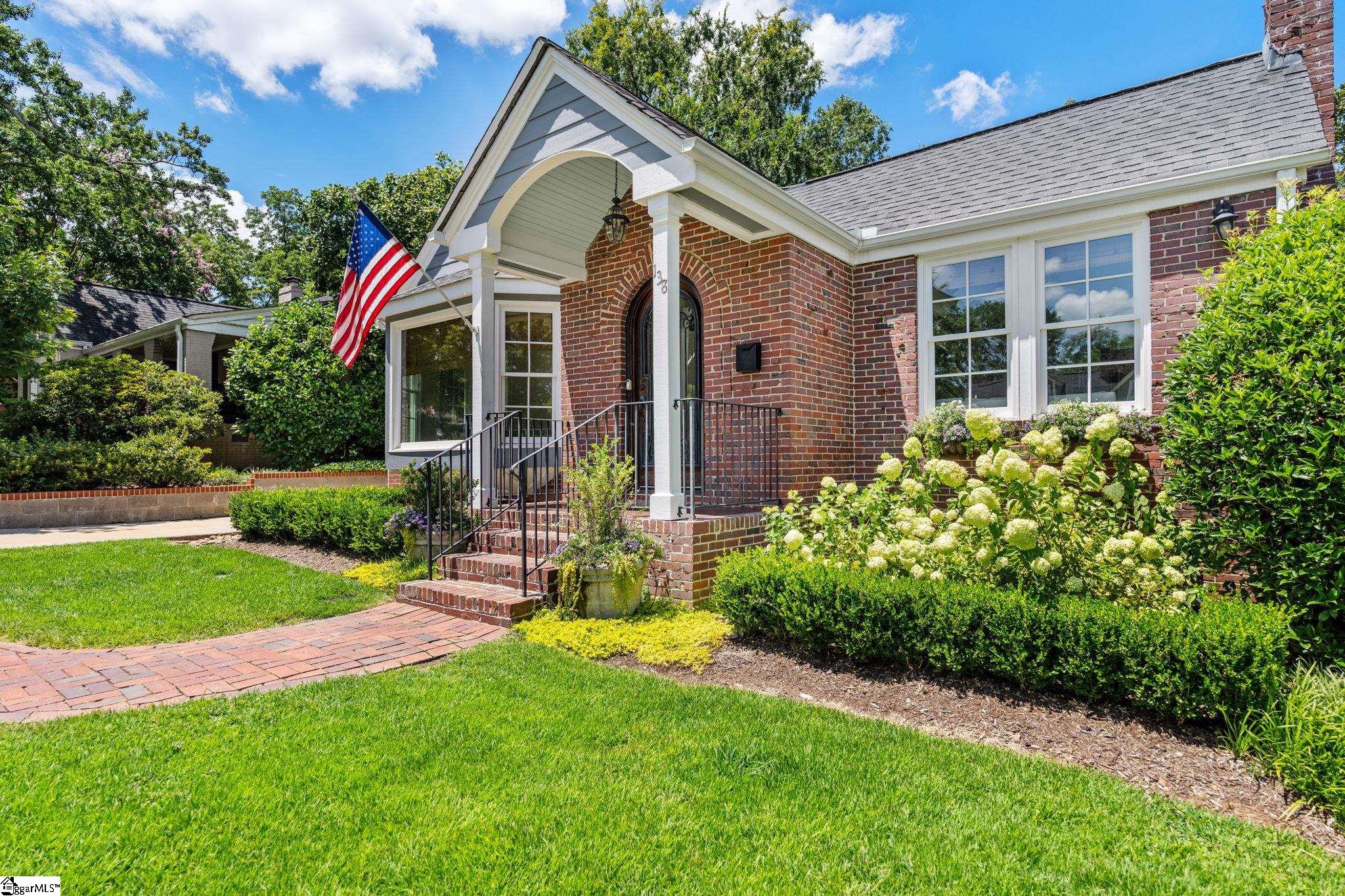 138 Lanneau Drive Greenville, SC 29605