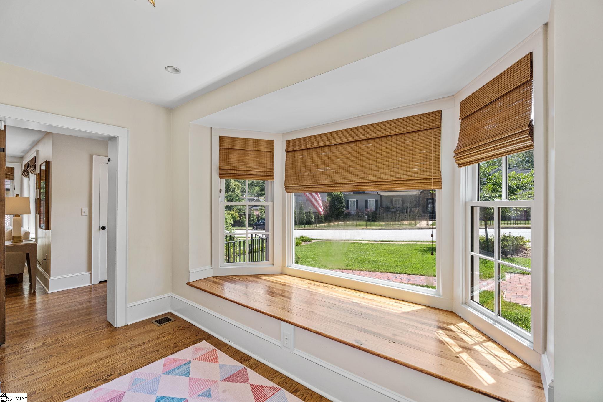 138 Lanneau Drive Greenville, SC 29605