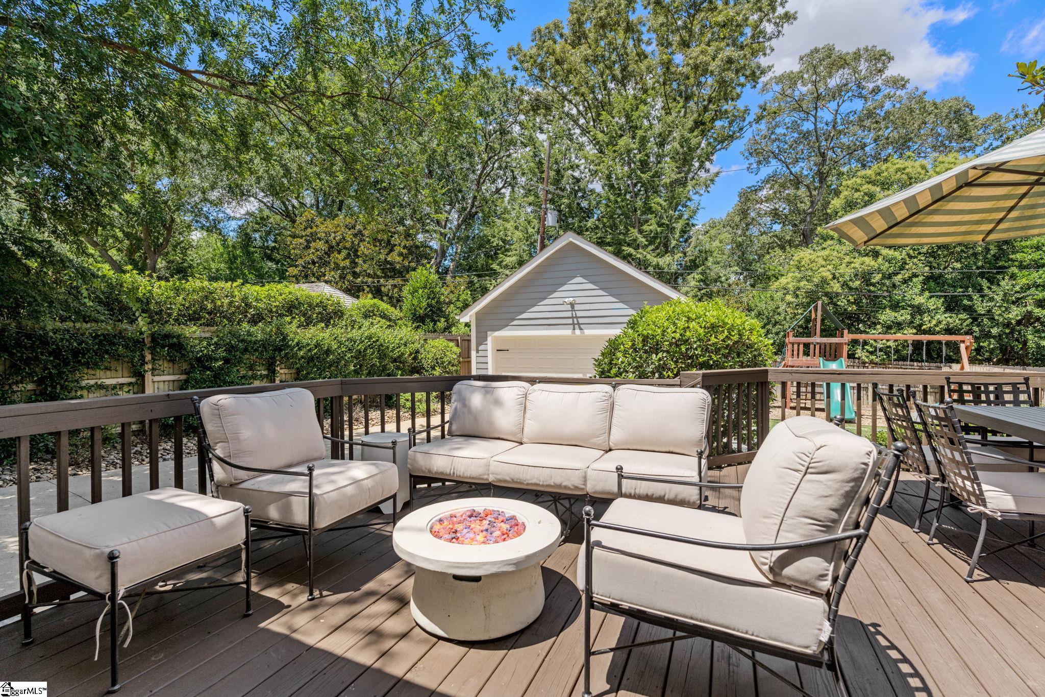 138 Lanneau Drive Greenville, SC 29605