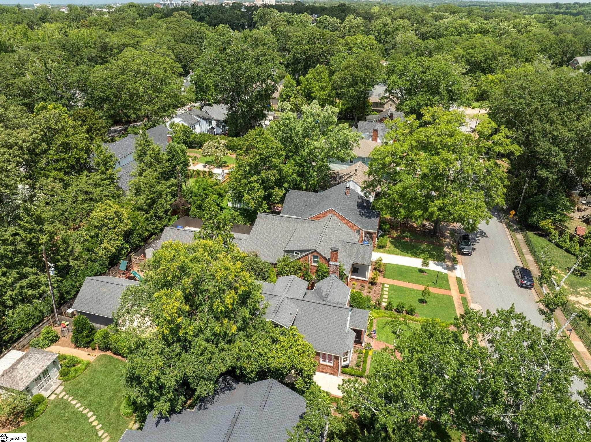 138 Lanneau Drive Greenville, SC 29605