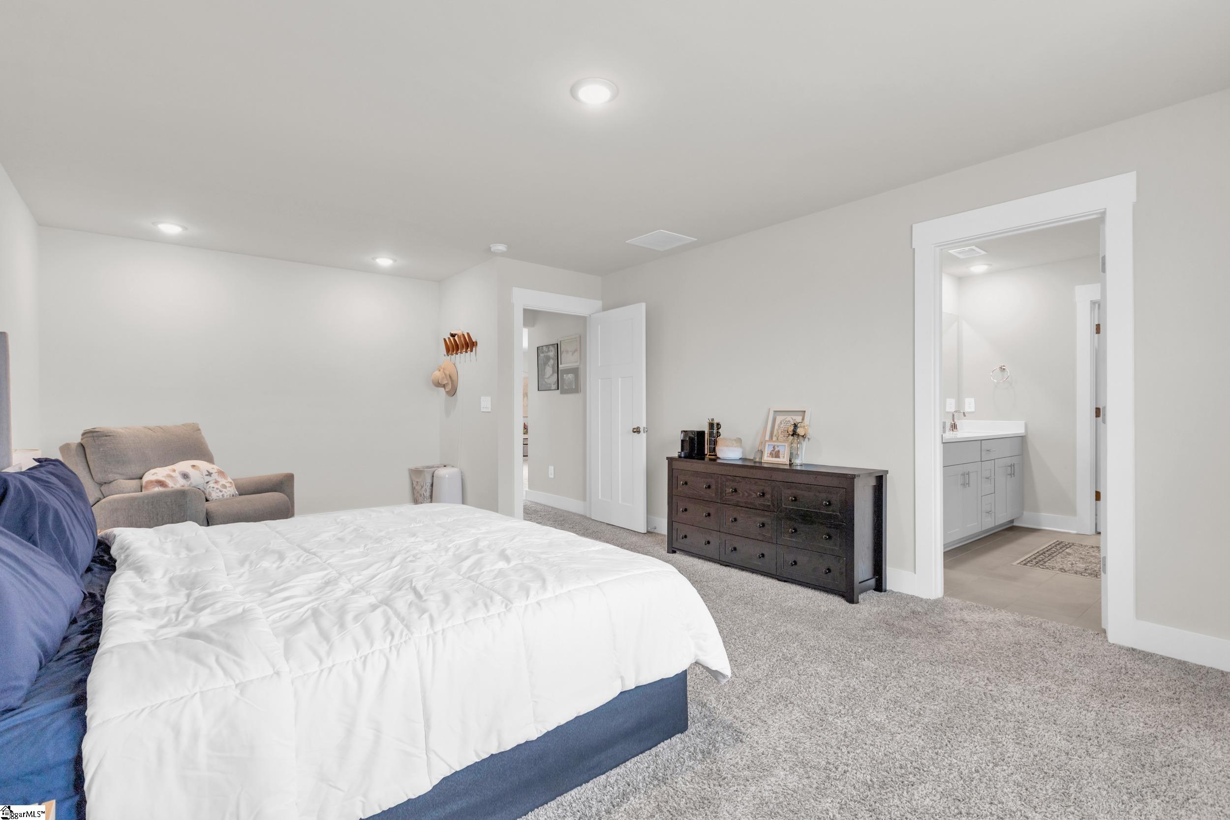 105 Allenby Lane Simpsonville, SC 29680