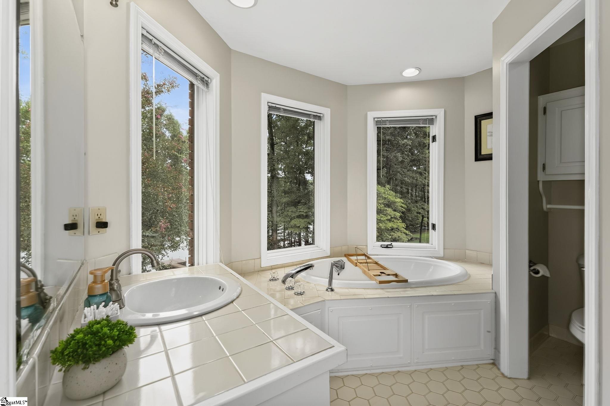 155 Waterford Drive Inman, SC 29349