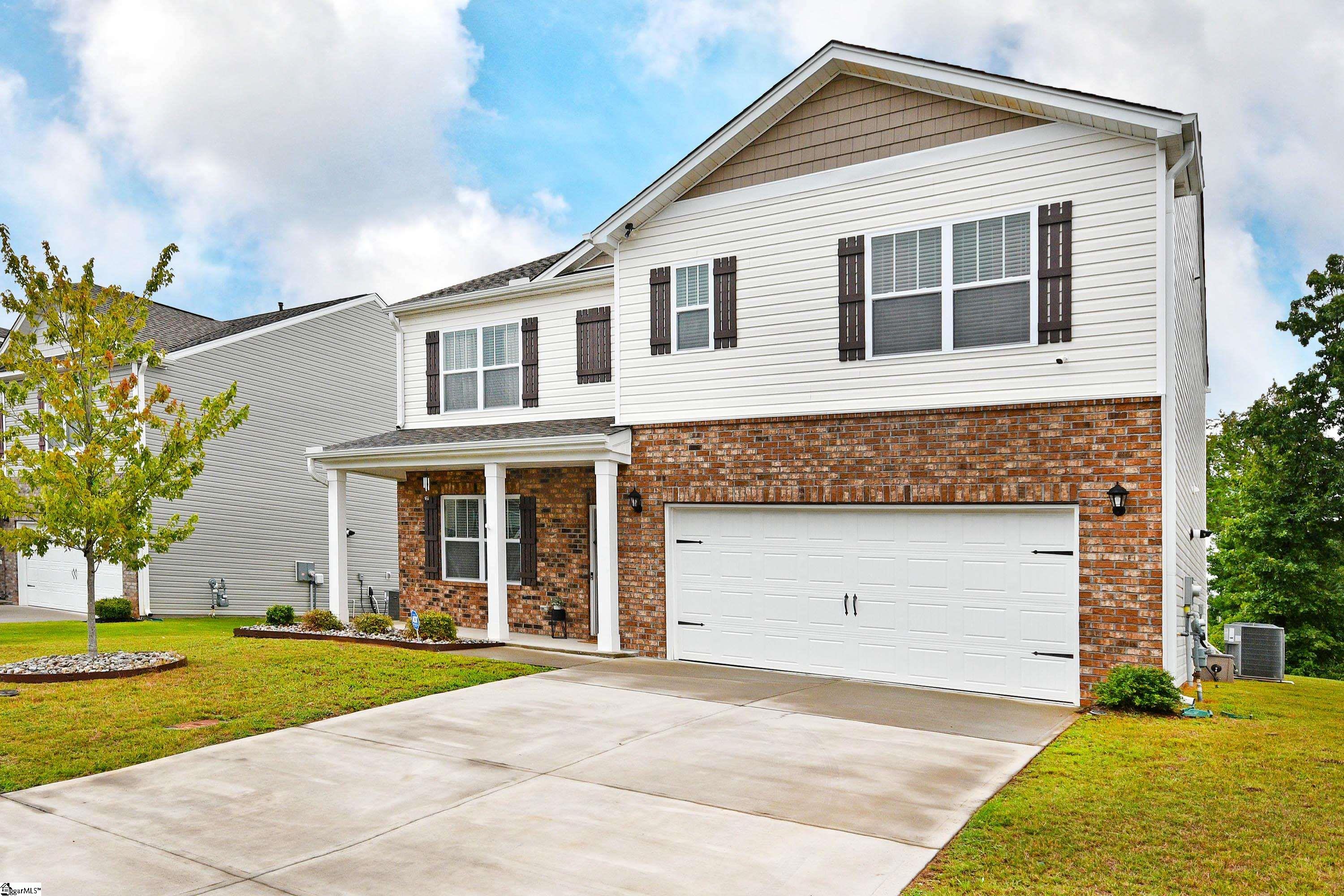 205 Lily Pond Place Easley, SC 29642