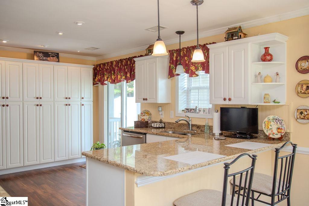 11 Stapleford Park Drive Greenville, SC 29607