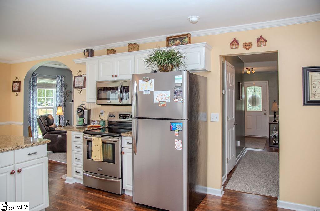 11 Stapleford Park Drive Greenville, SC 29607