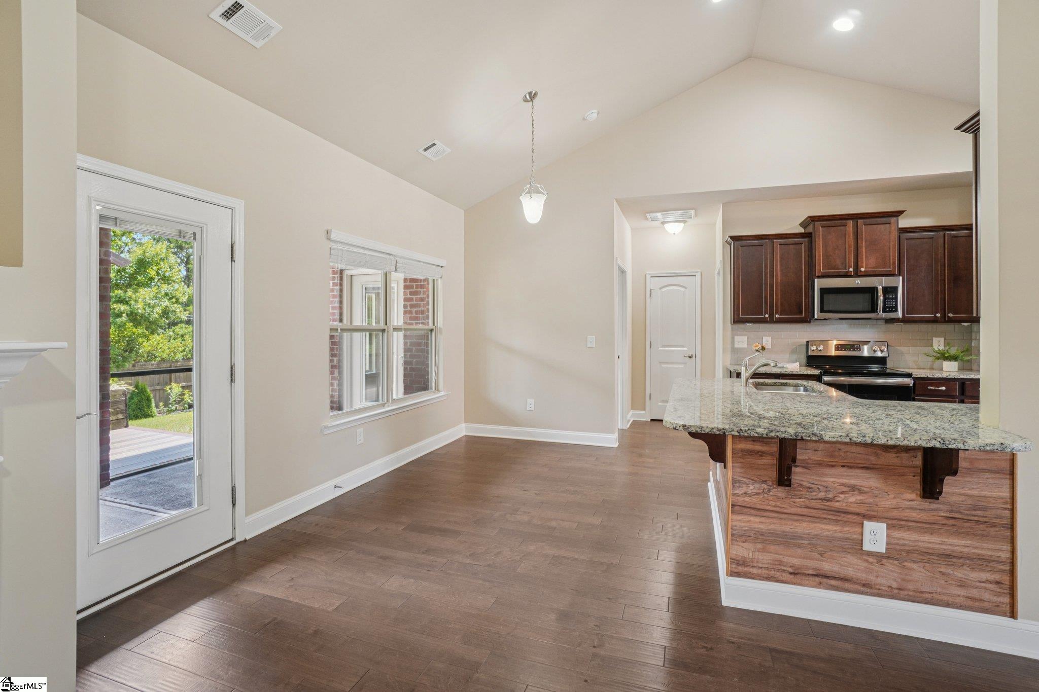 317 Rabbit Run Trail Simpsonville, SC 29681