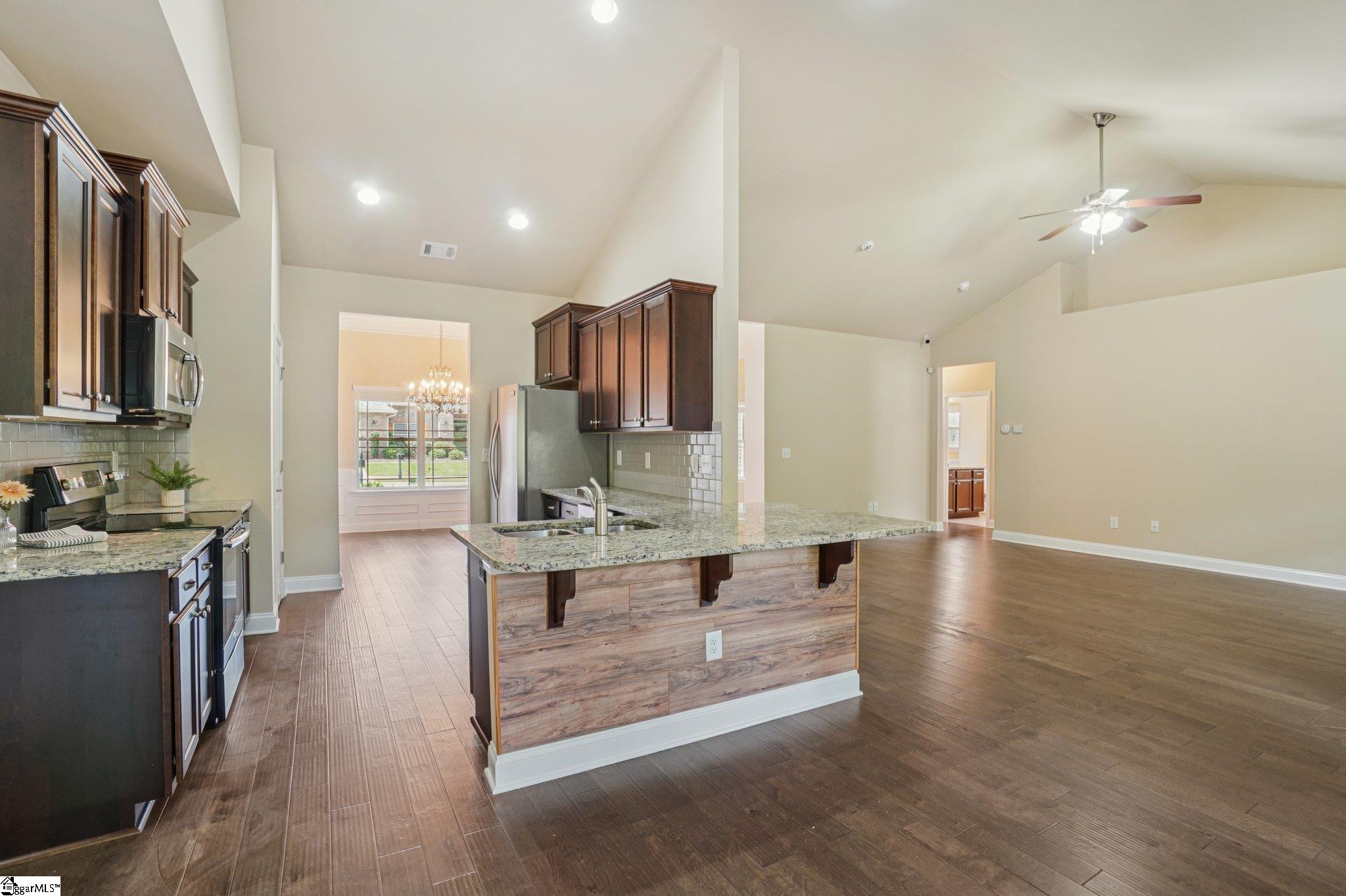 317 Rabbit Run Trail Simpsonville, SC 29681