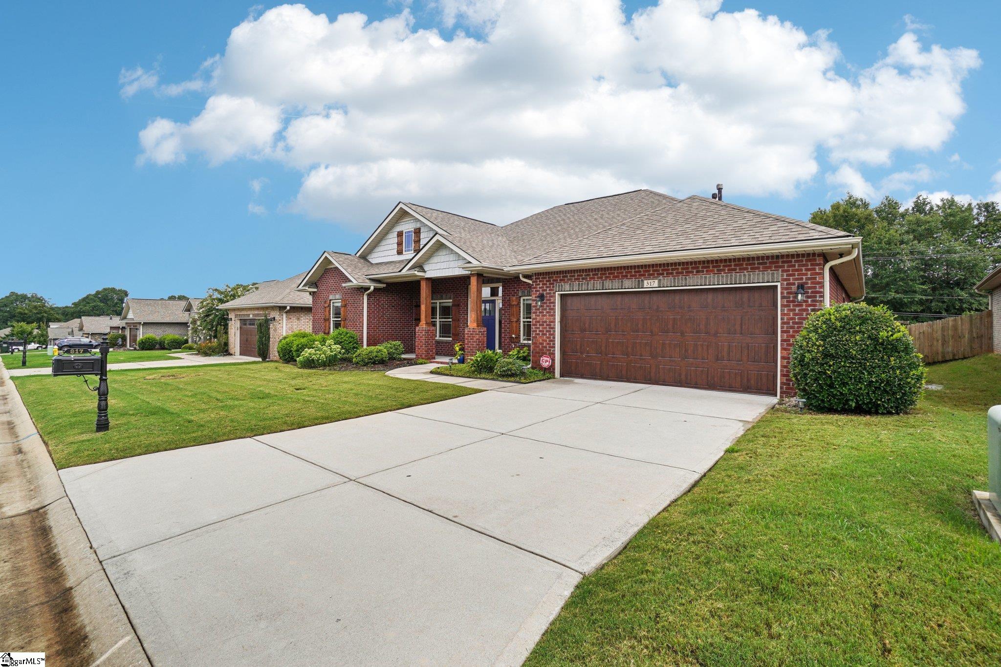 317 Rabbit Run Trail Simpsonville, SC 29681