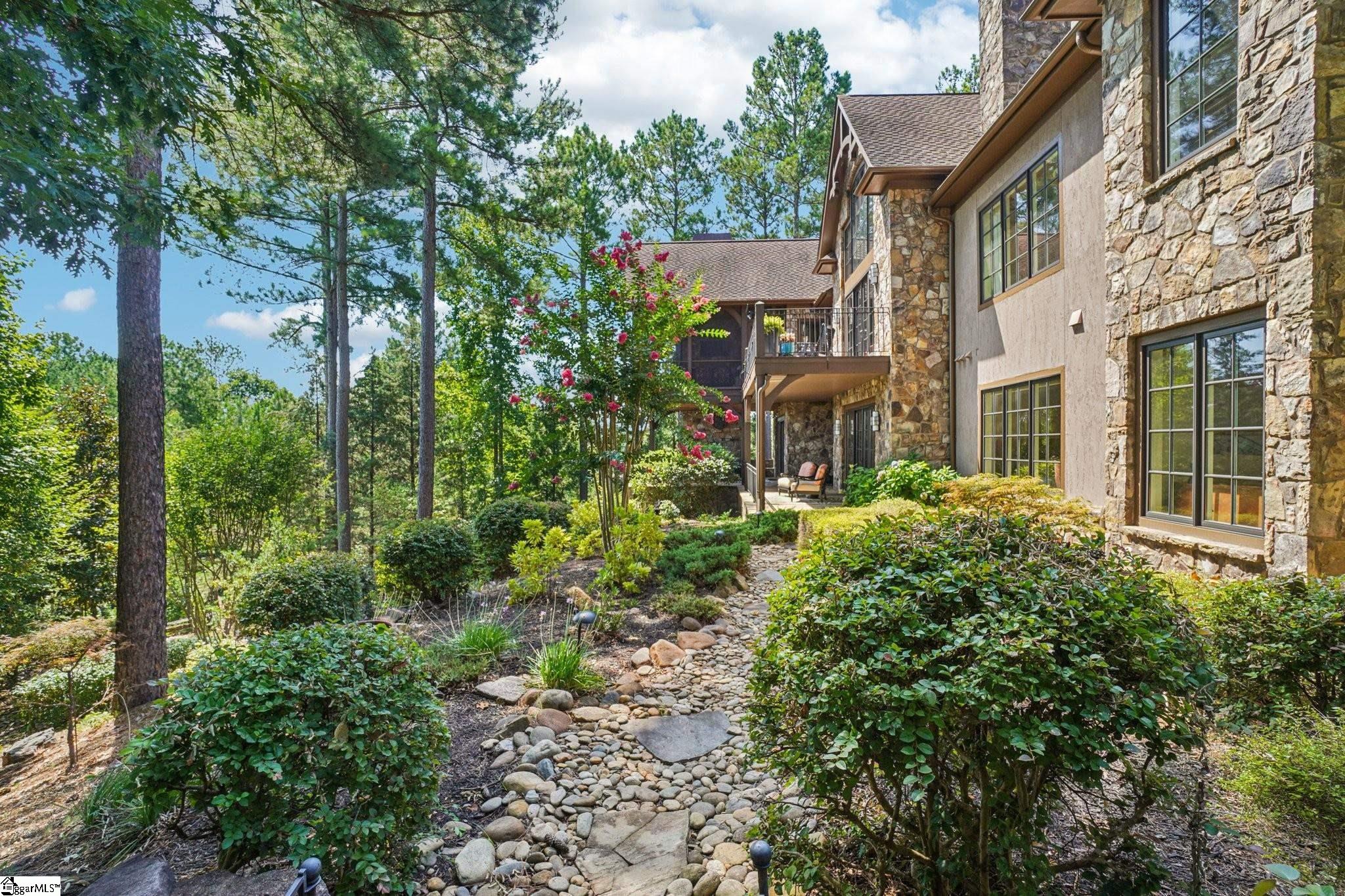 202 Hearthstone Way Salem, SC 29676