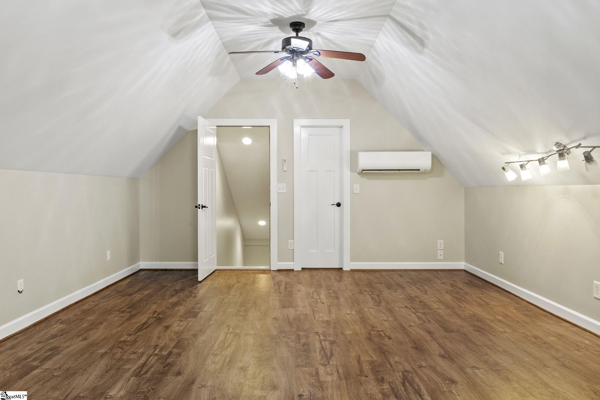 137 Crawford Lake Drive Easley, SC 29642