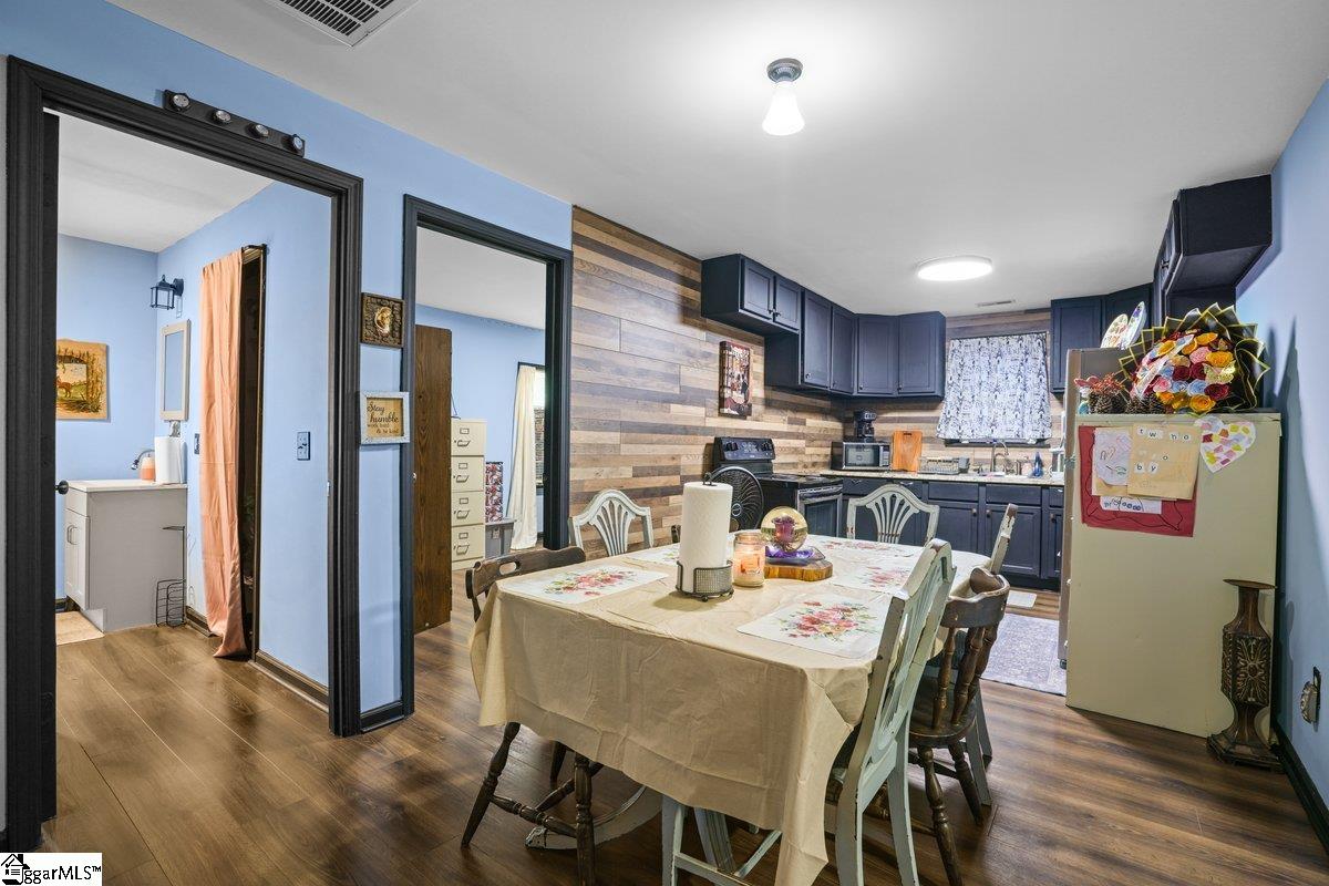 303 Hunter Street Seneca, SC 29678