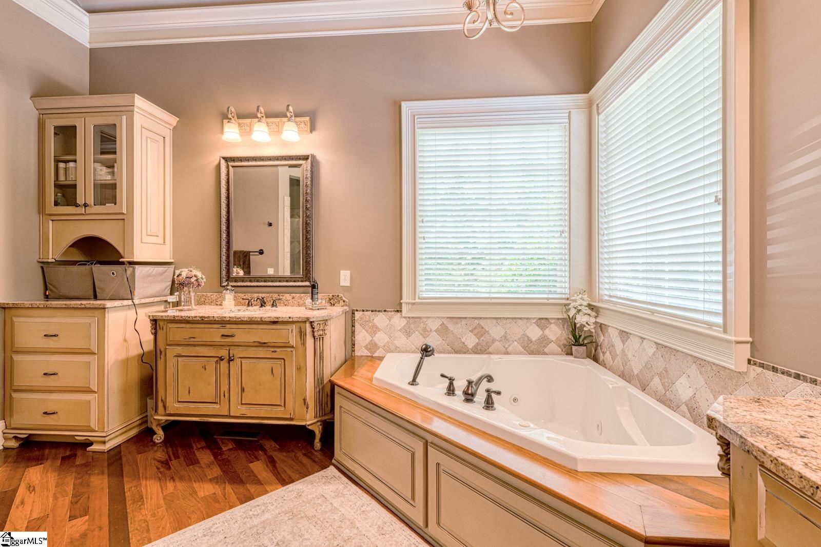 122 Beacon Hill Road Duncan, SC 29334