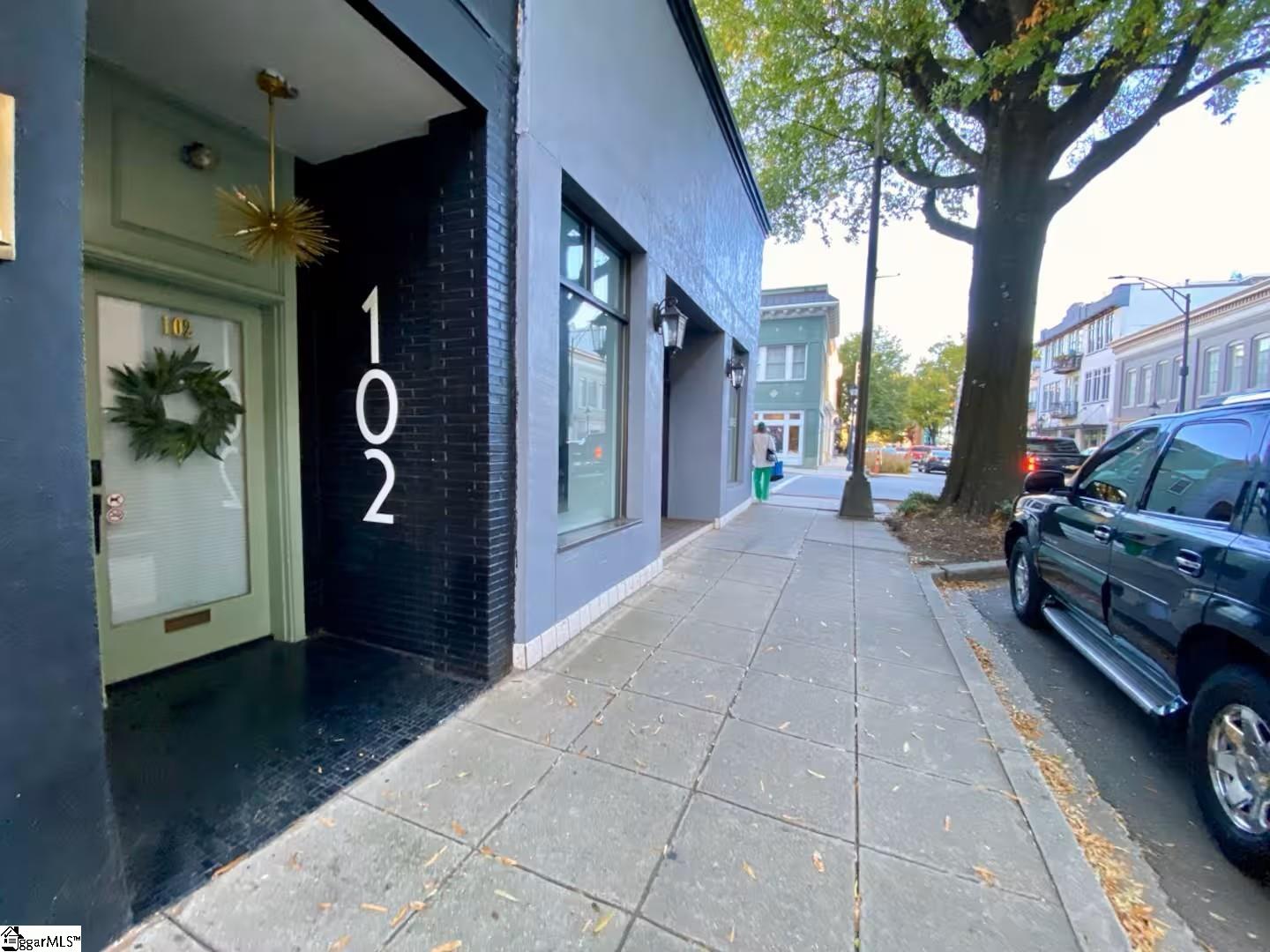 102 W North Street Greenville, SC 29601