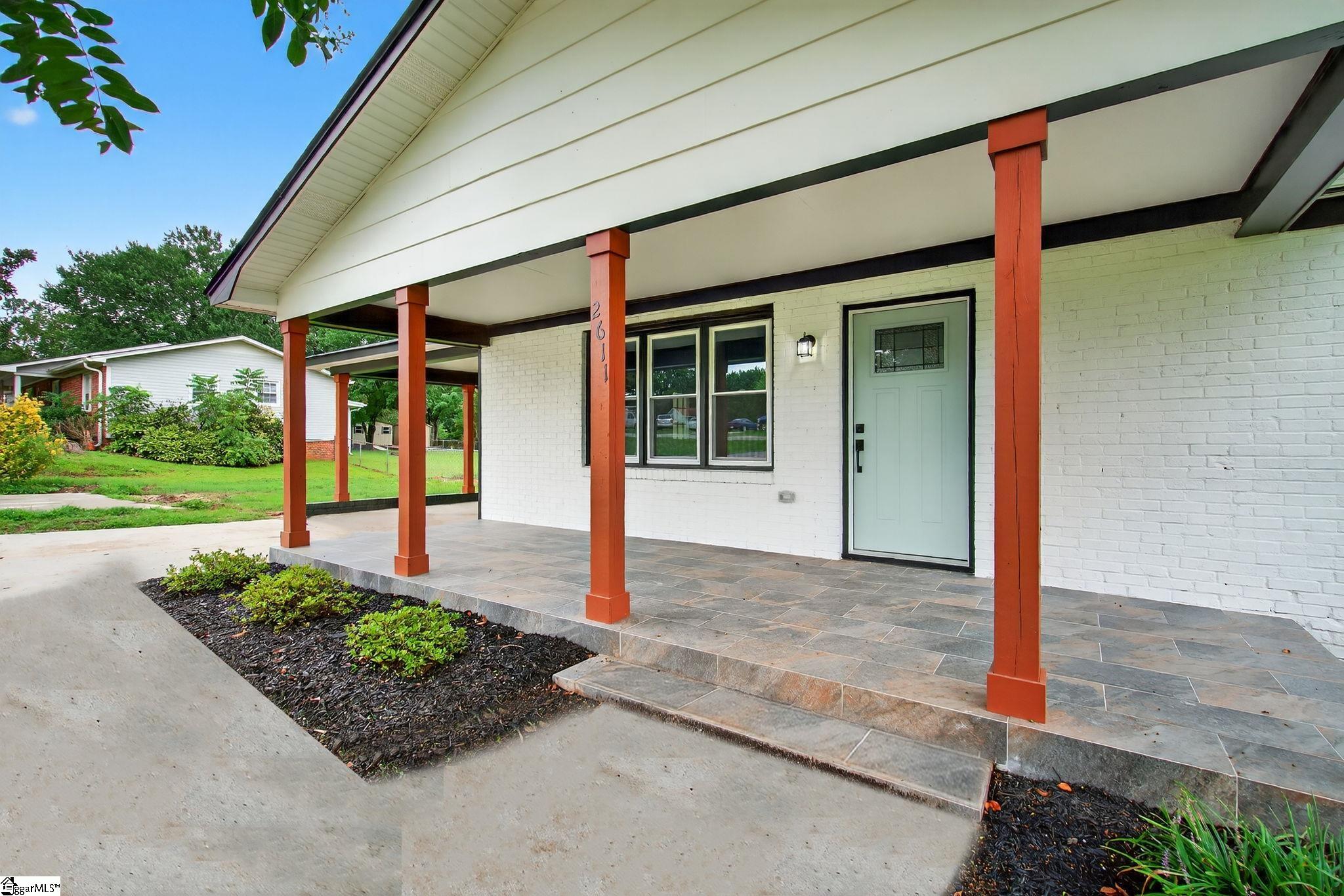 2611 Highway 86 Piedmont, SC 29673