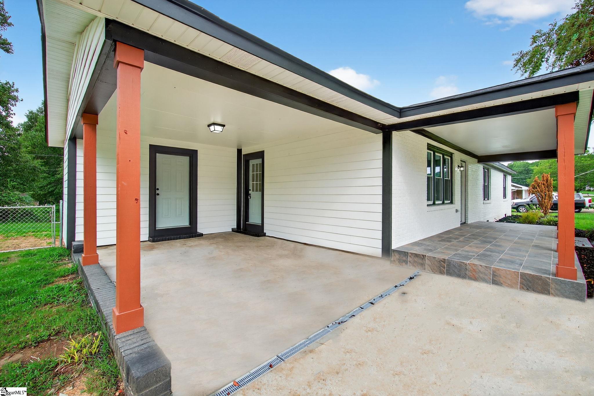 2611 Highway 86 Piedmont, SC 29673