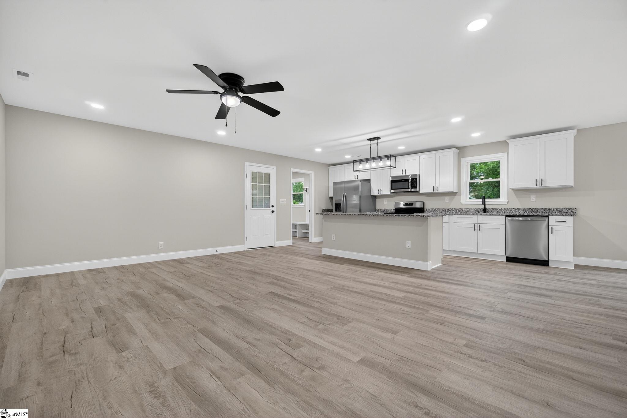 2611 Highway 86 Piedmont, SC 29673
