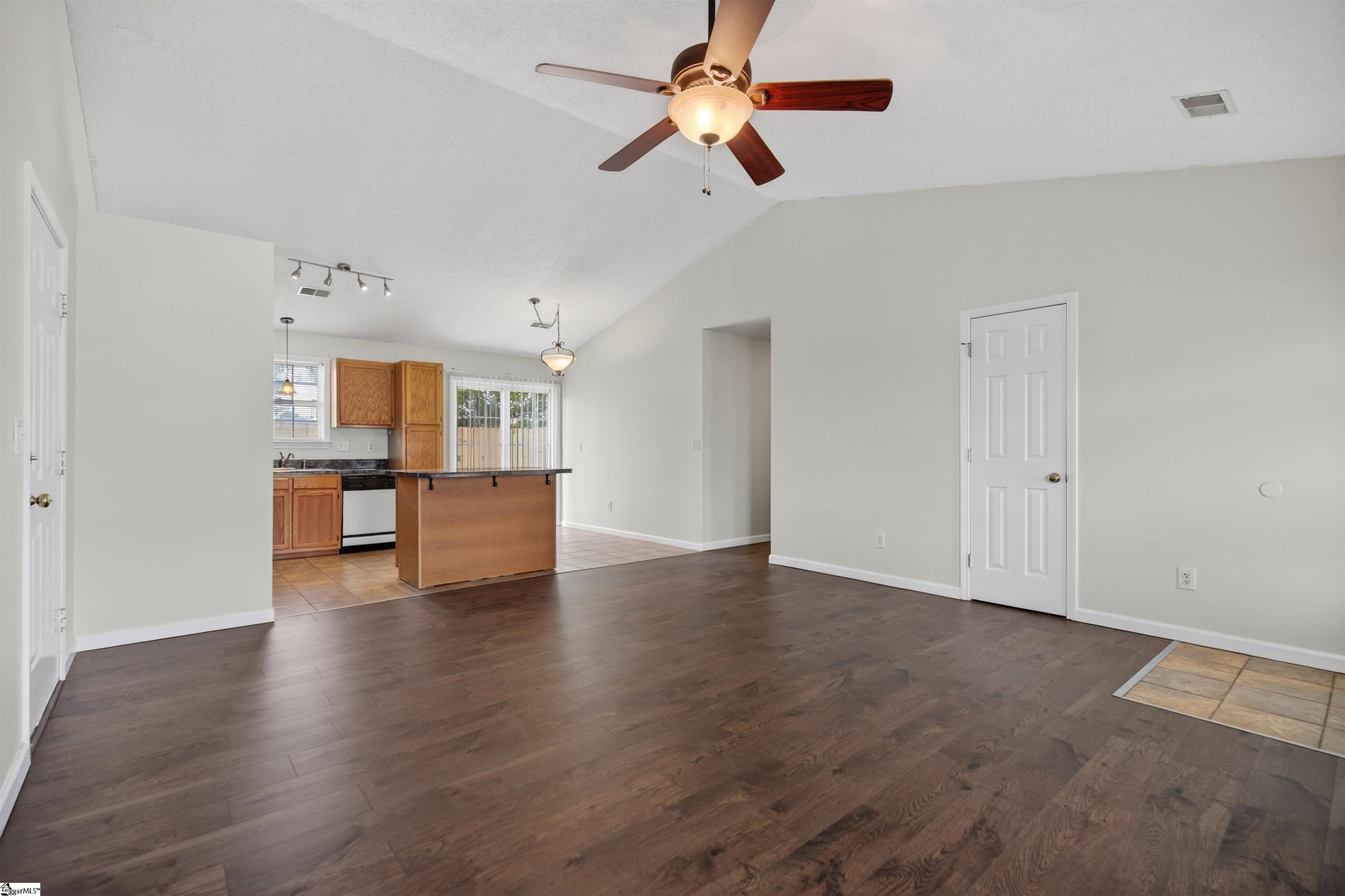 407 Ariel Court Fountain Inn, SC 29645