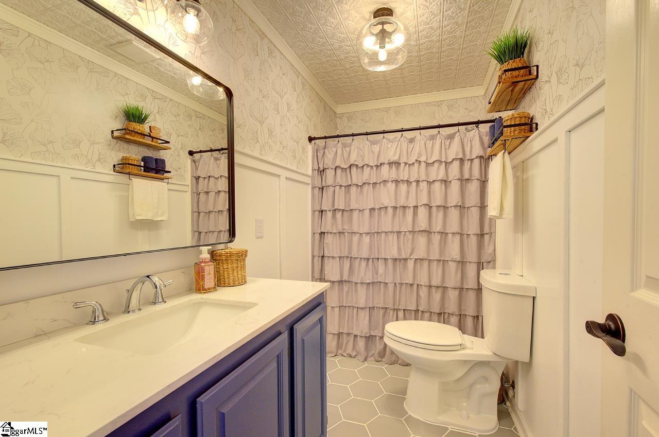 105 B Fairway Oaks Lane Easley, SC 29642