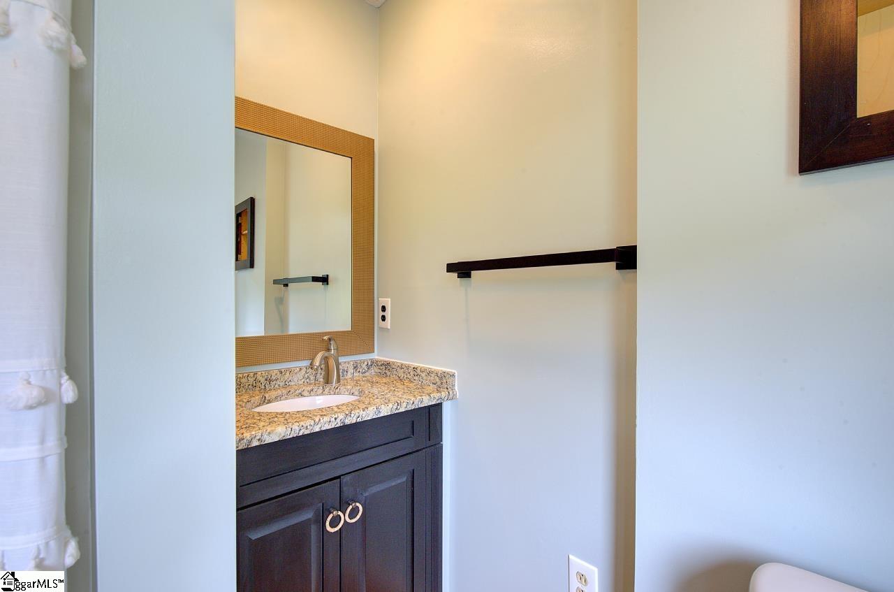 105 B Fairway Oaks Lane Easley, SC 29642