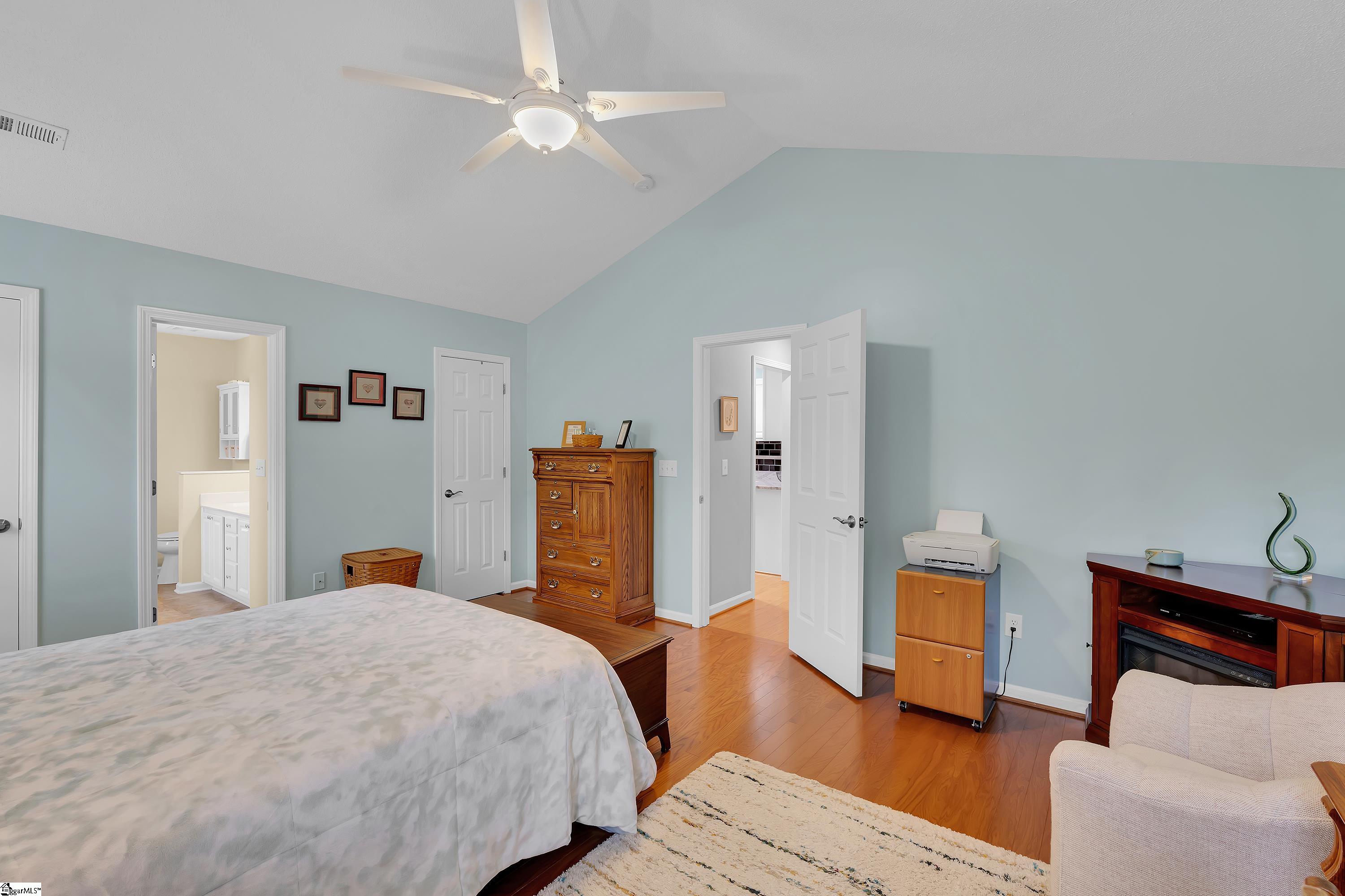 304 Lexington Place Way Greenville, SC 29615