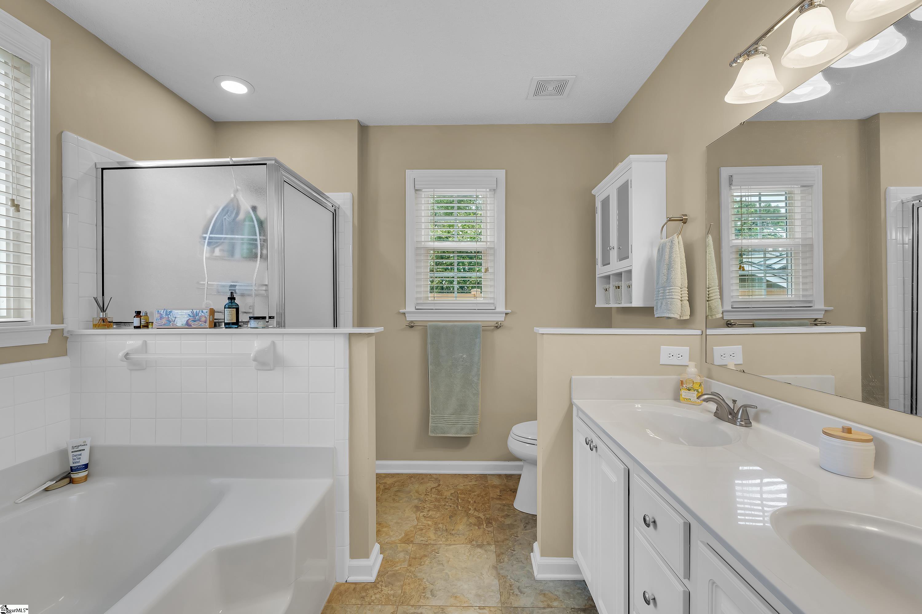 304 Lexington Place Way Greenville, SC 29615