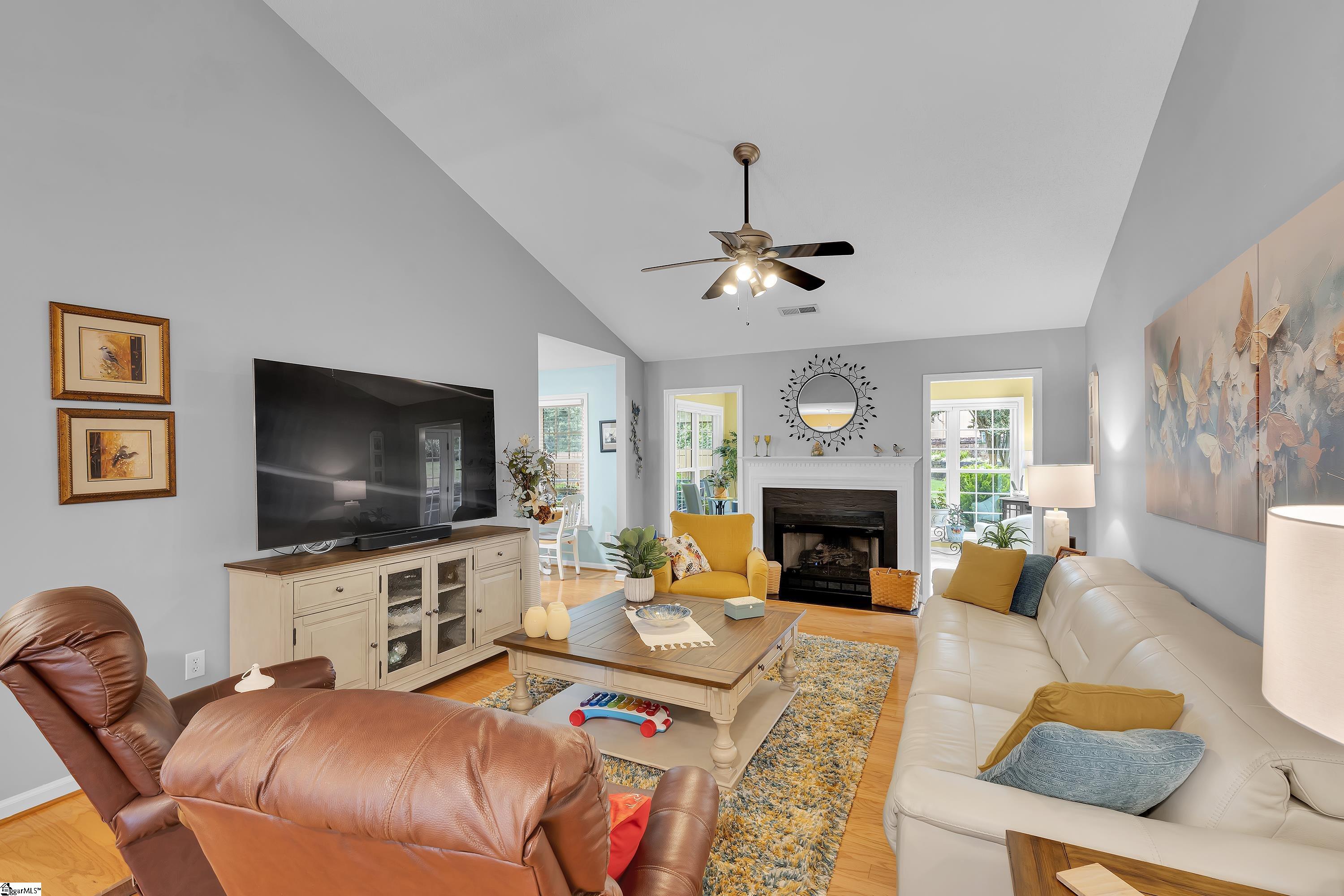 304 Lexington Place Way Greenville, SC 29615