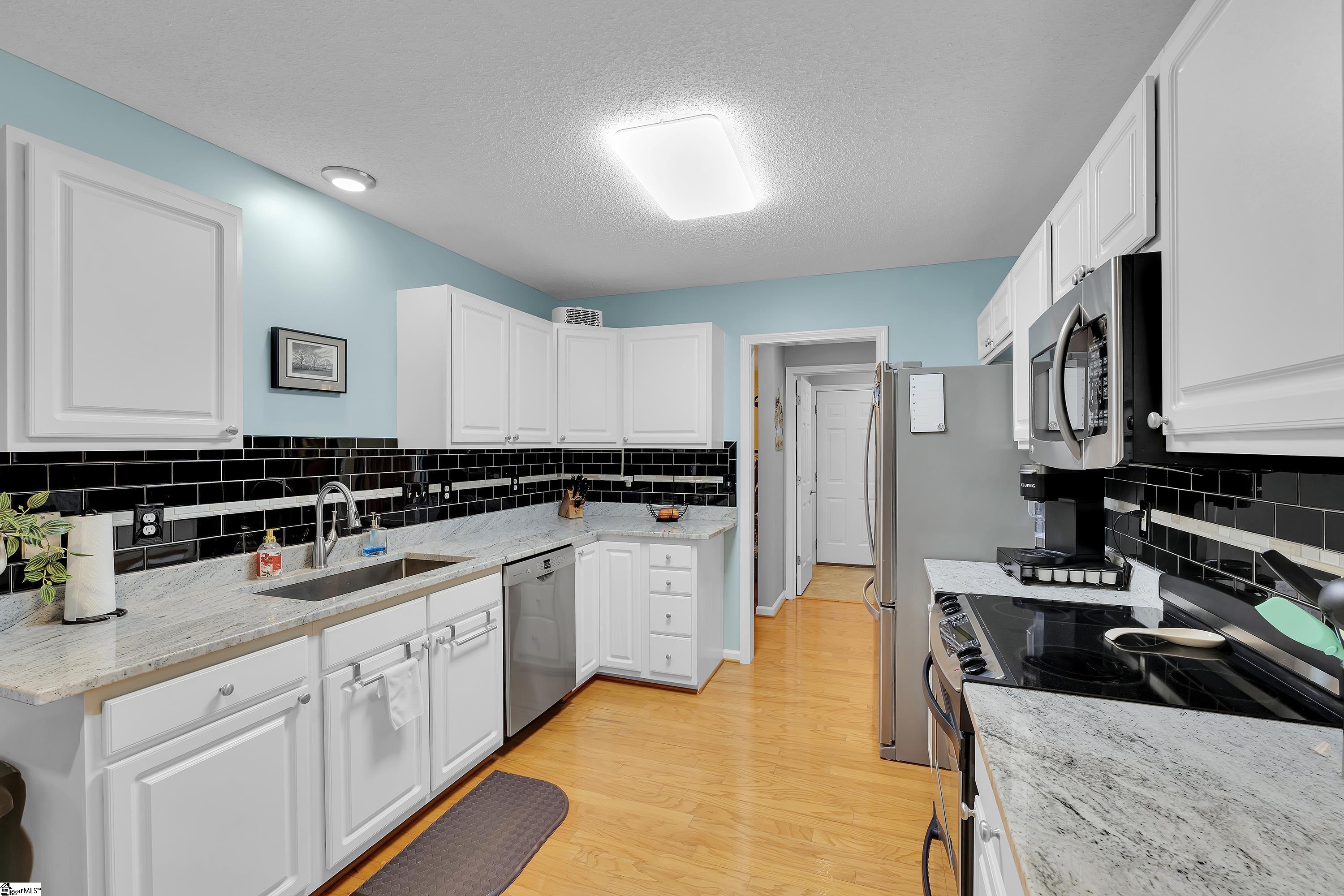 304 Lexington Place Way Greenville, SC 29615