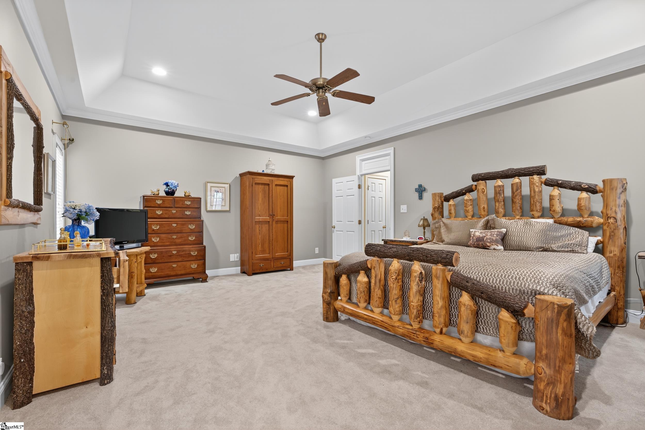 374 Hidden Creek Circle Spartanburg, SC 29306