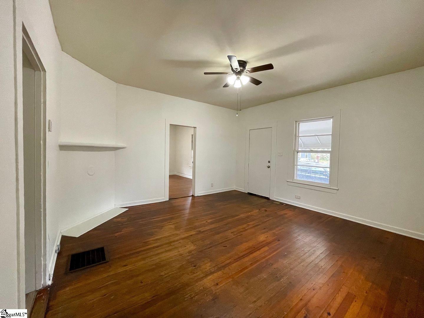 355 Arch Street Spartanburg, SC 29303