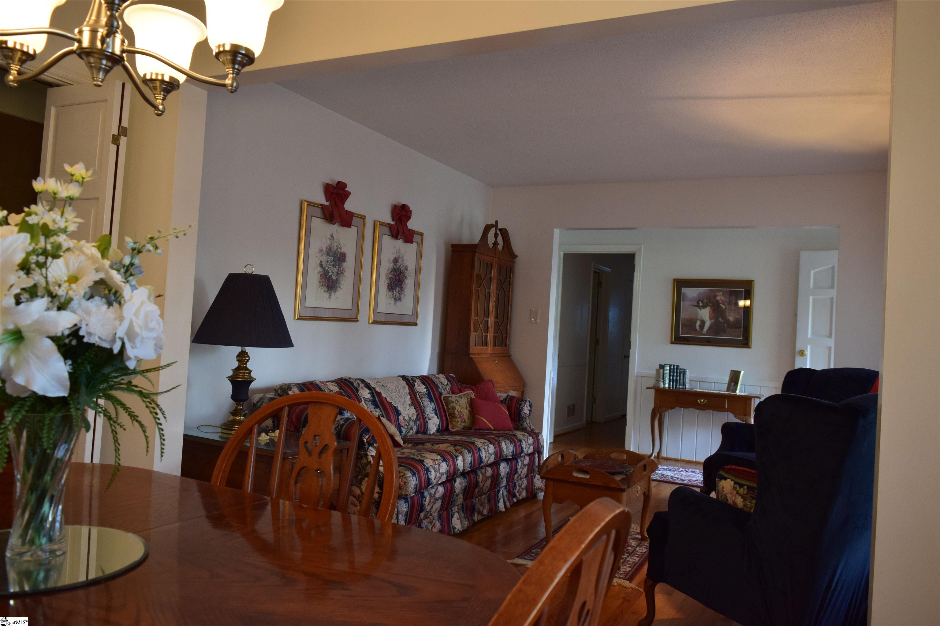 445 Harrell Drive Spartanburg, SC 29307