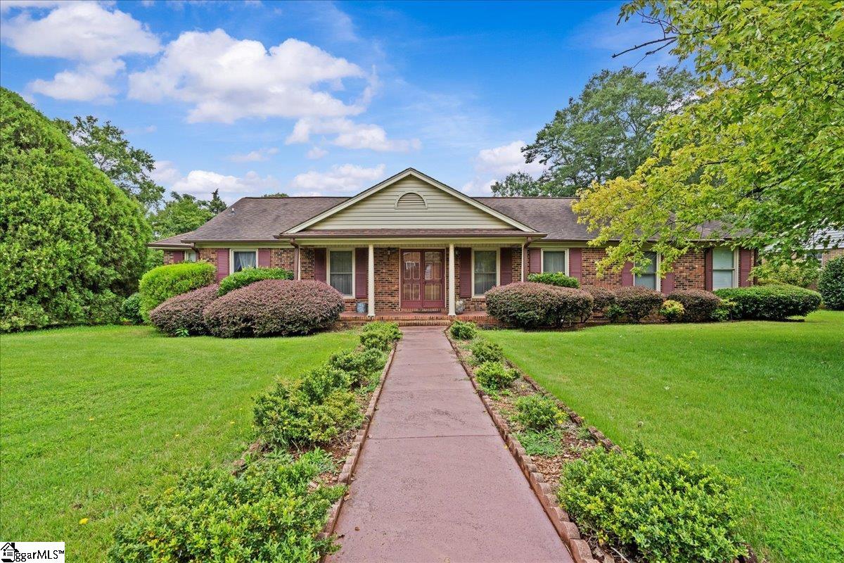 101 Lawnfield Street Mauldin, SC 29662
