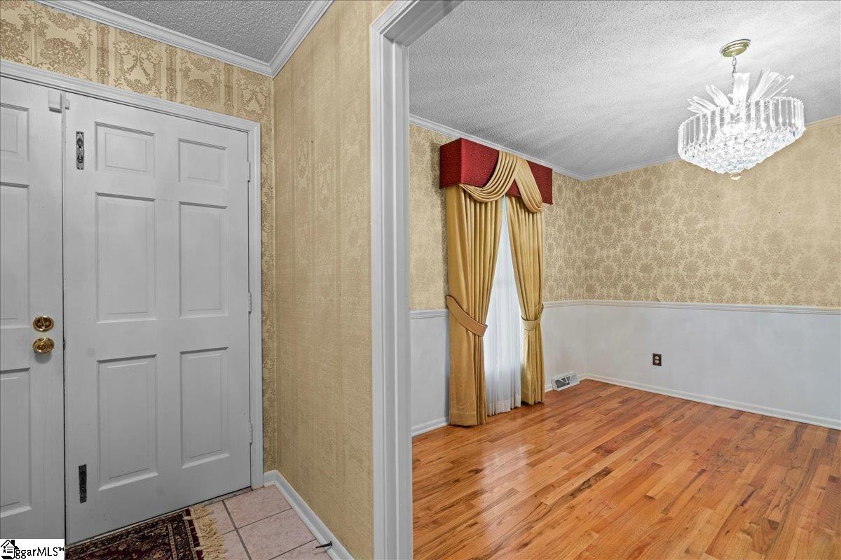 101 Lawnfield Street Mauldin, SC 29662