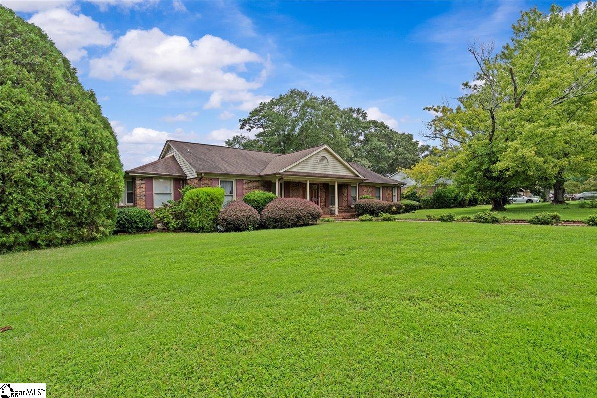 101 Lawnfield Street Mauldin, SC 29662