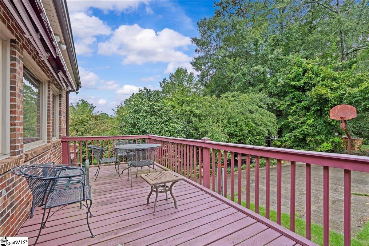 101 Lawnfield Street Mauldin, SC 29662