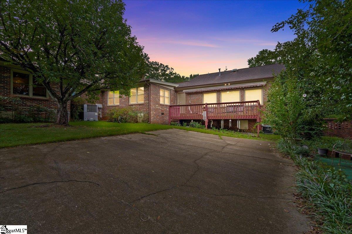 101 Lawnfield Street Mauldin, SC 29662