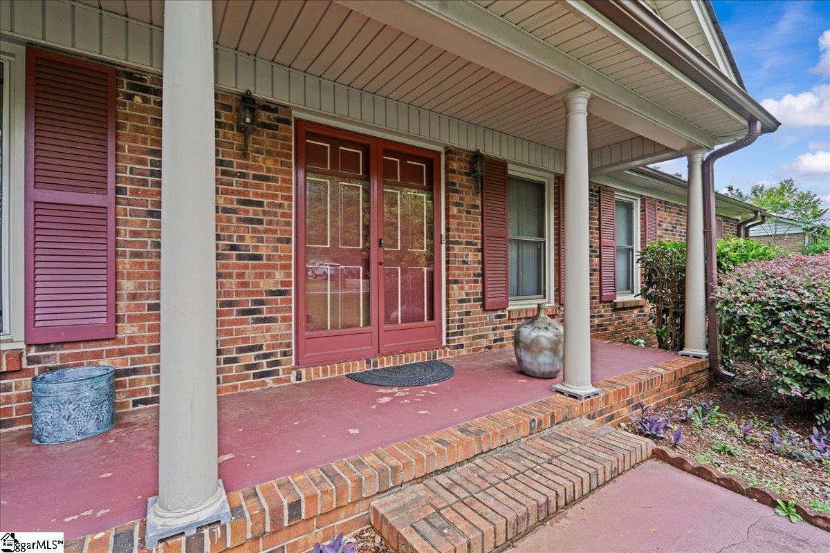 101 Lawnfield Street Mauldin, SC 29662