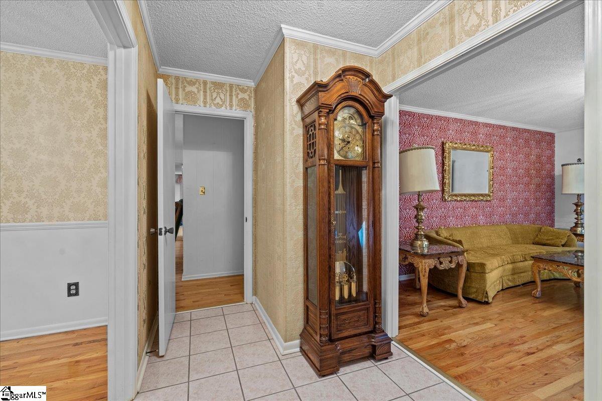 101 Lawnfield Street Mauldin, SC 29662