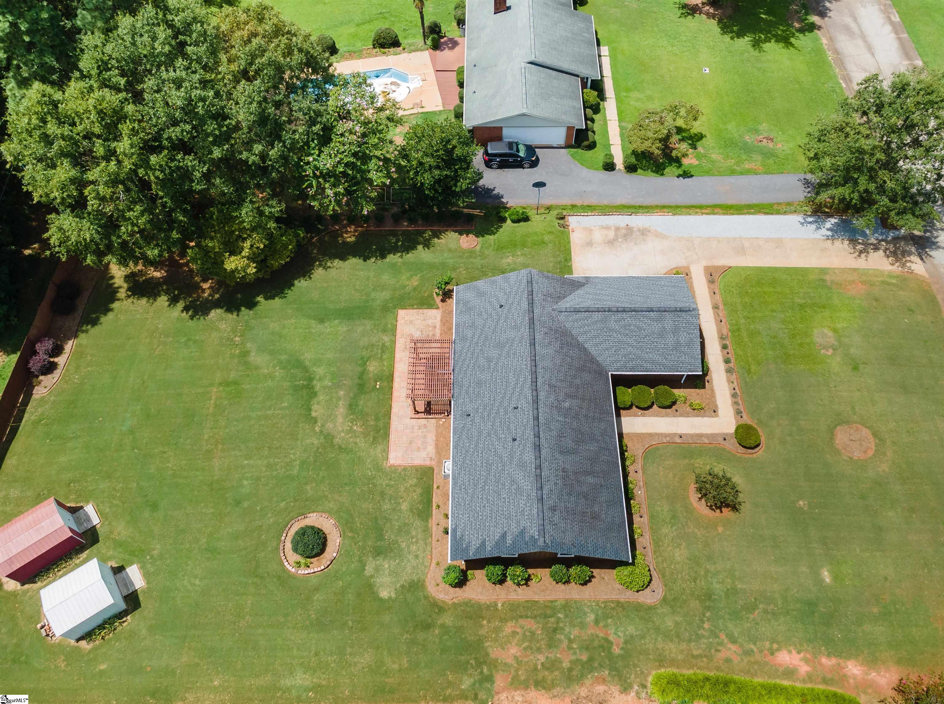 217 N Hill Drive Boiling Springs, SC 29316