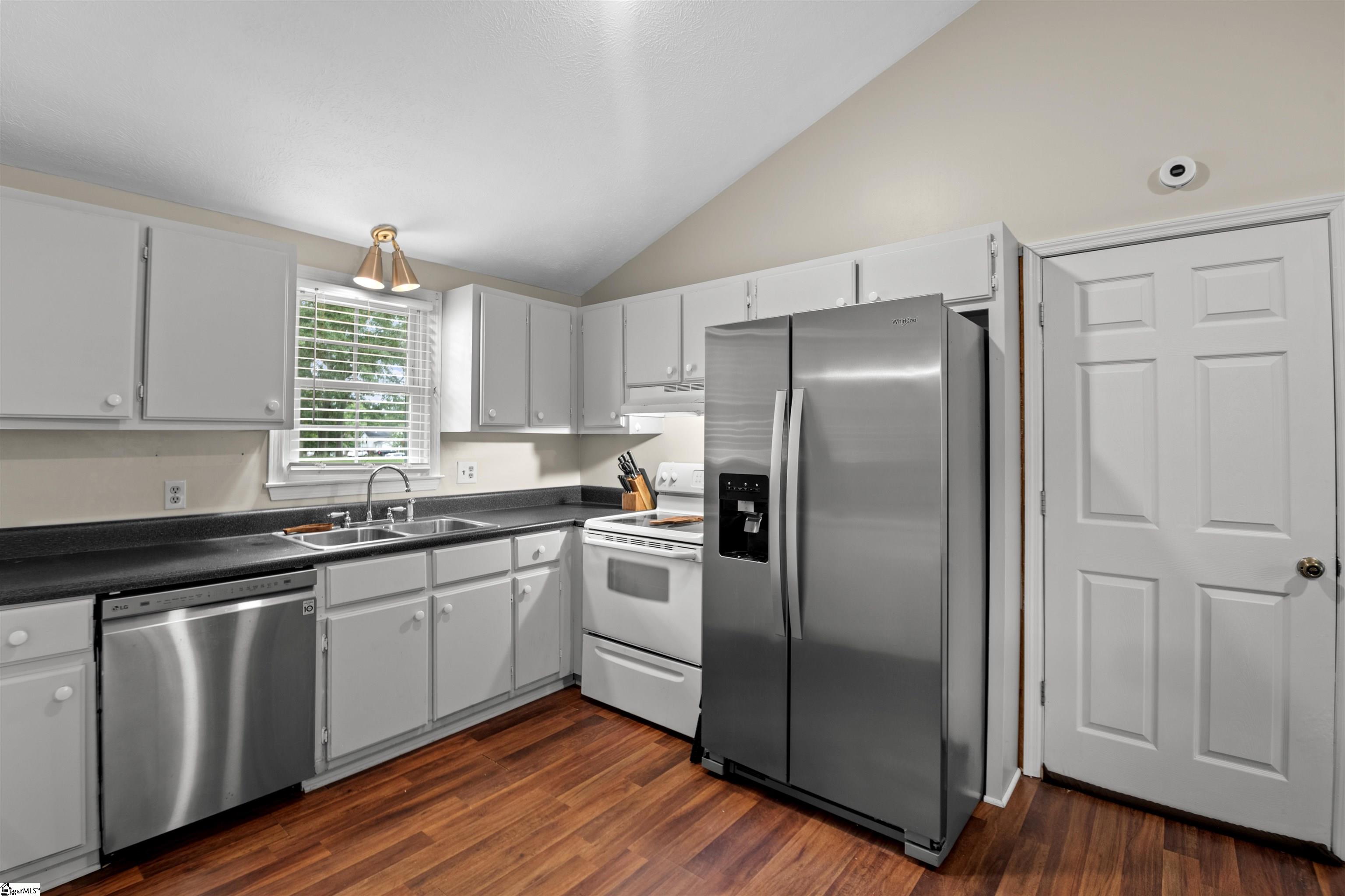 101 Shagbark Court Simpsonville, SC 29680