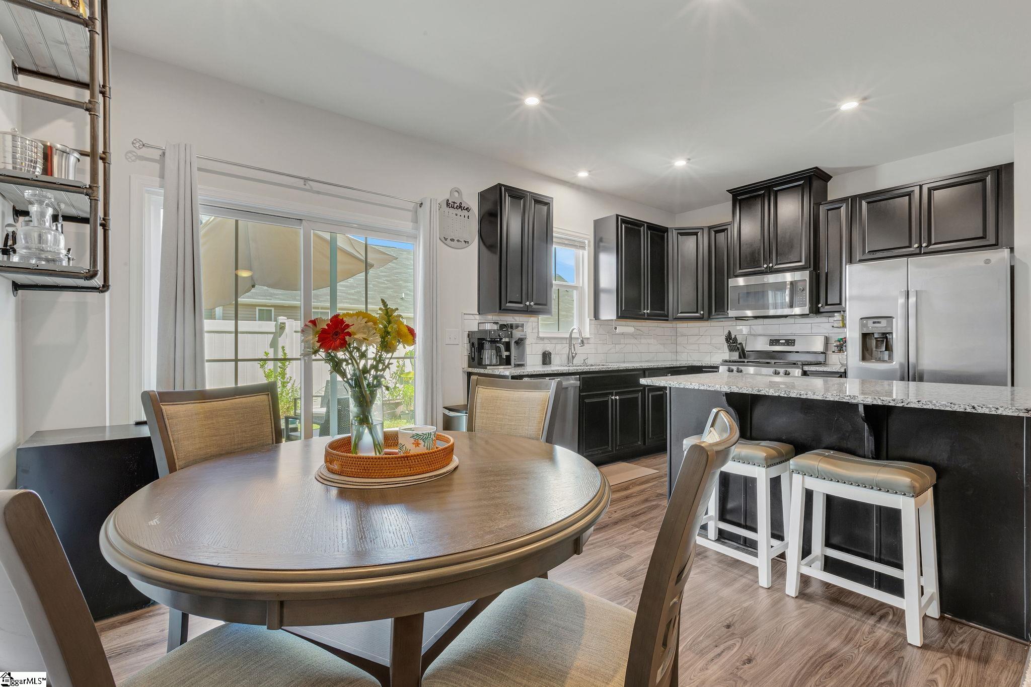 32 Country Dale Drive Greer, SC 29650