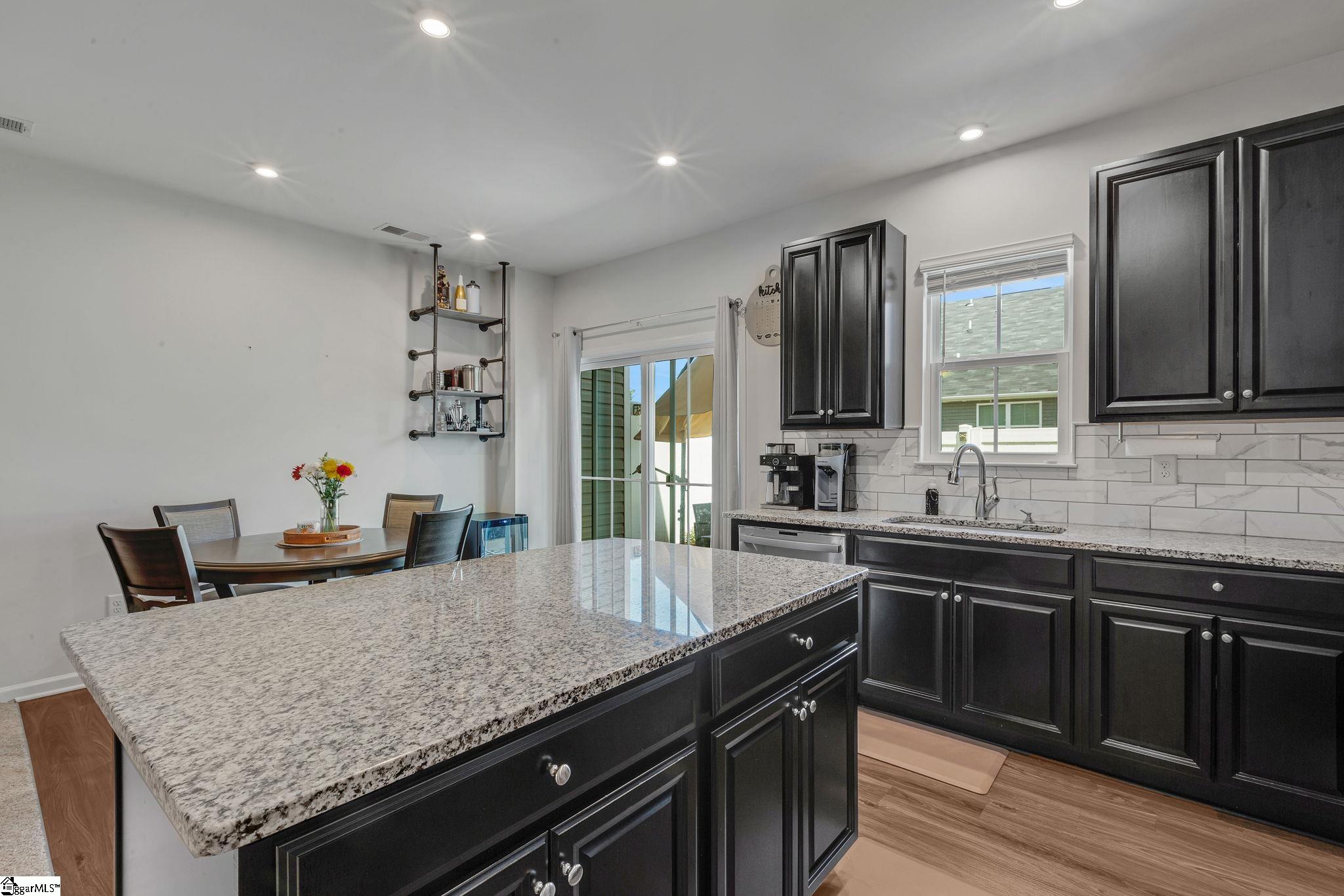 32 Country Dale Drive Greer, SC 29650