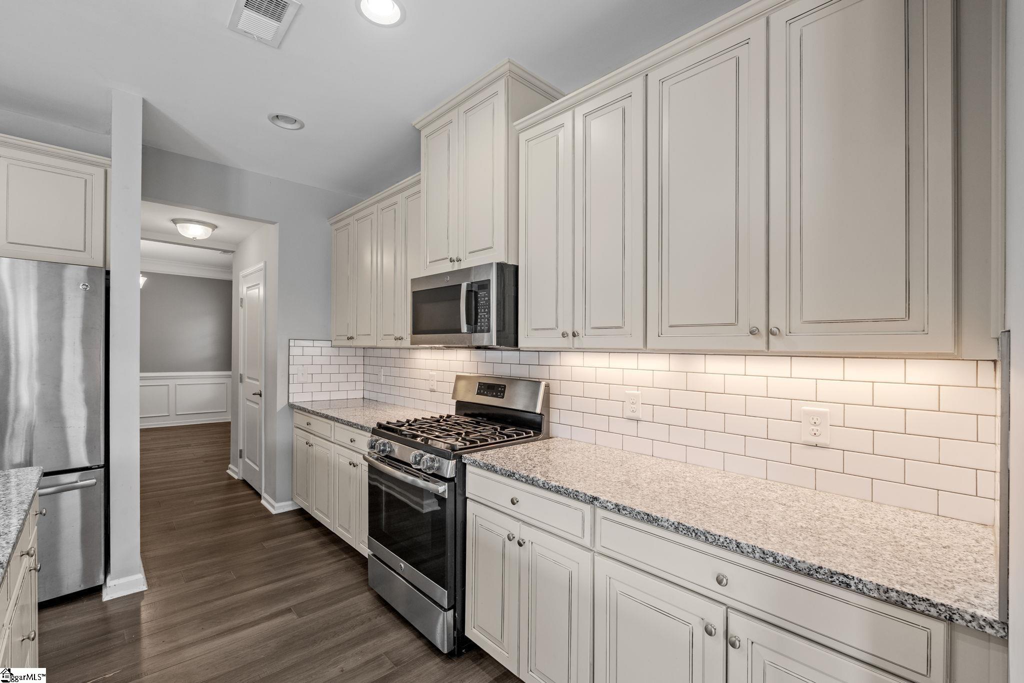 402 Front Porch Drive Fountain Inn, SC 29644