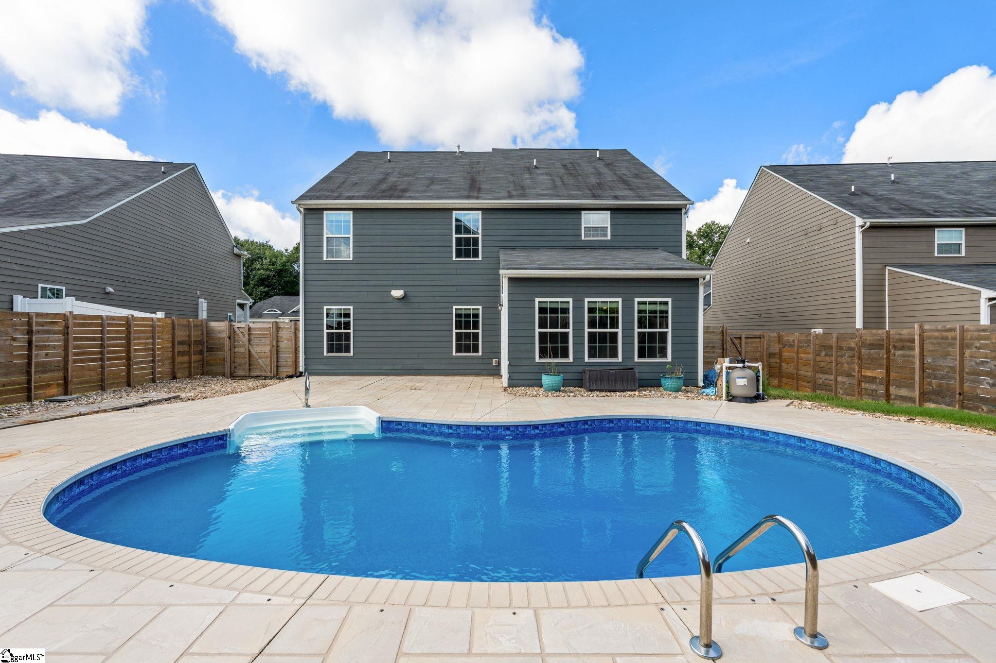402 Front Porch Drive Fountain Inn, SC 29644