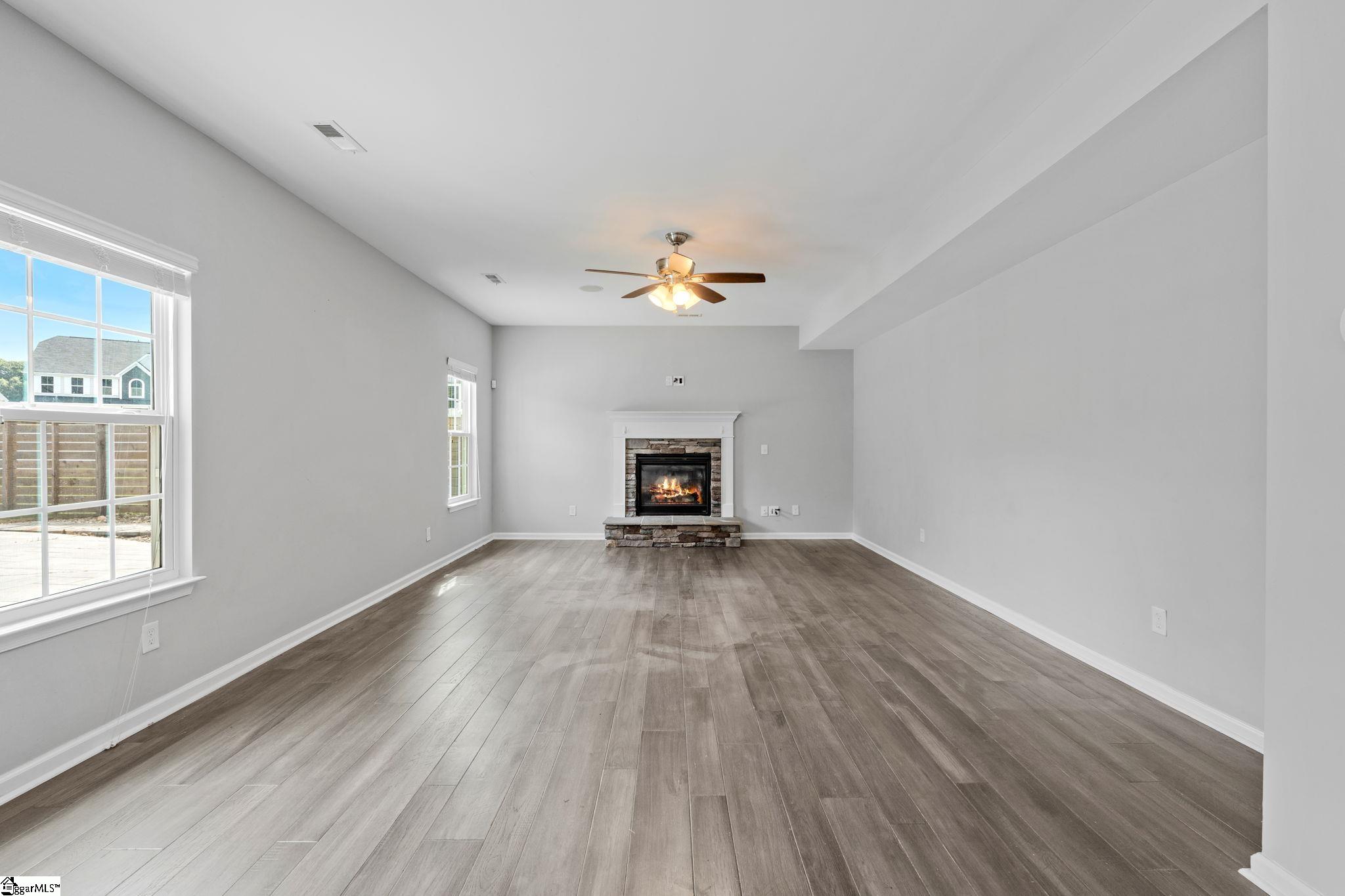 402 Front Porch Drive Fountain Inn, SC 29644