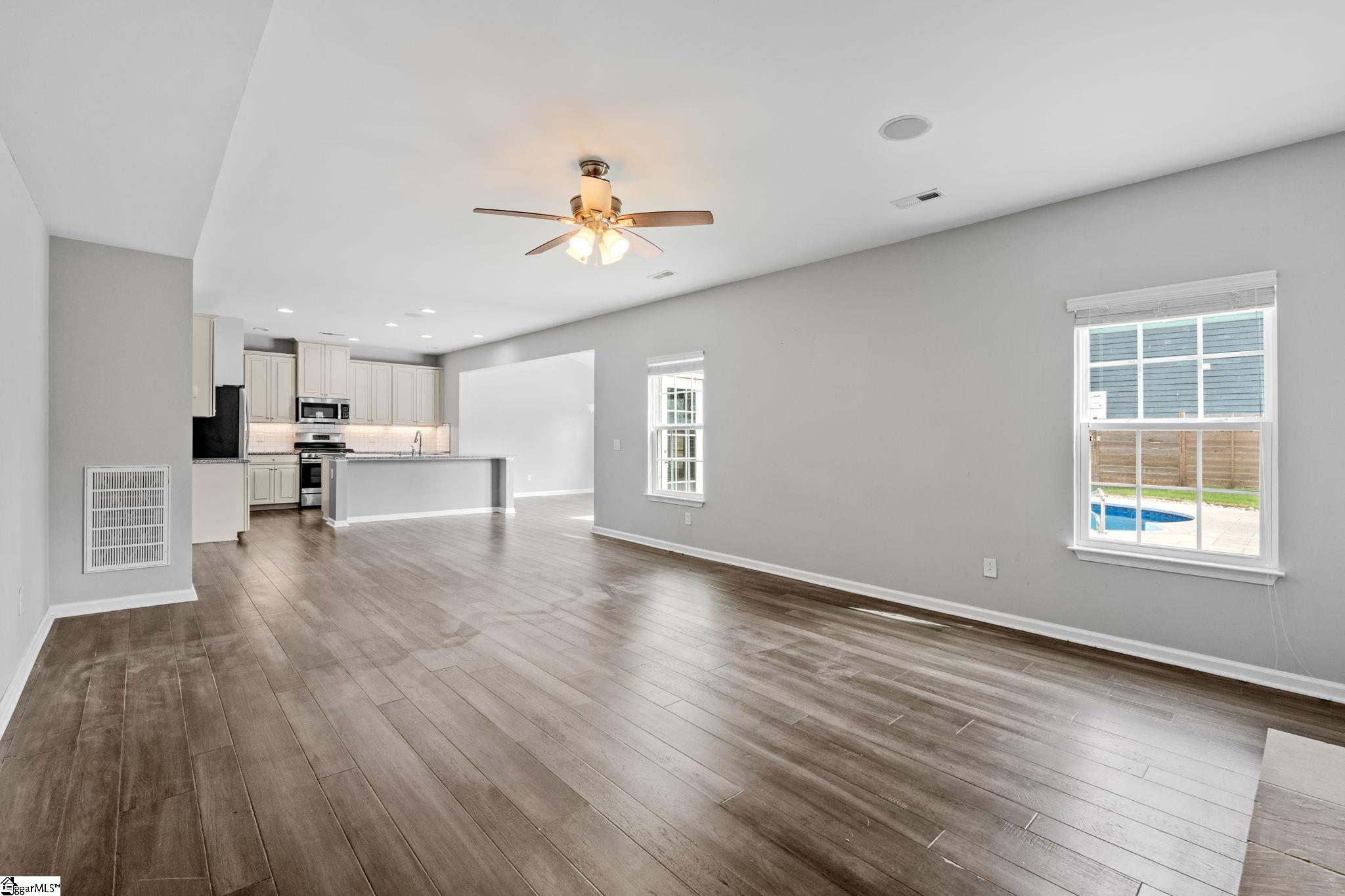 402 Front Porch Drive Fountain Inn, SC 29644