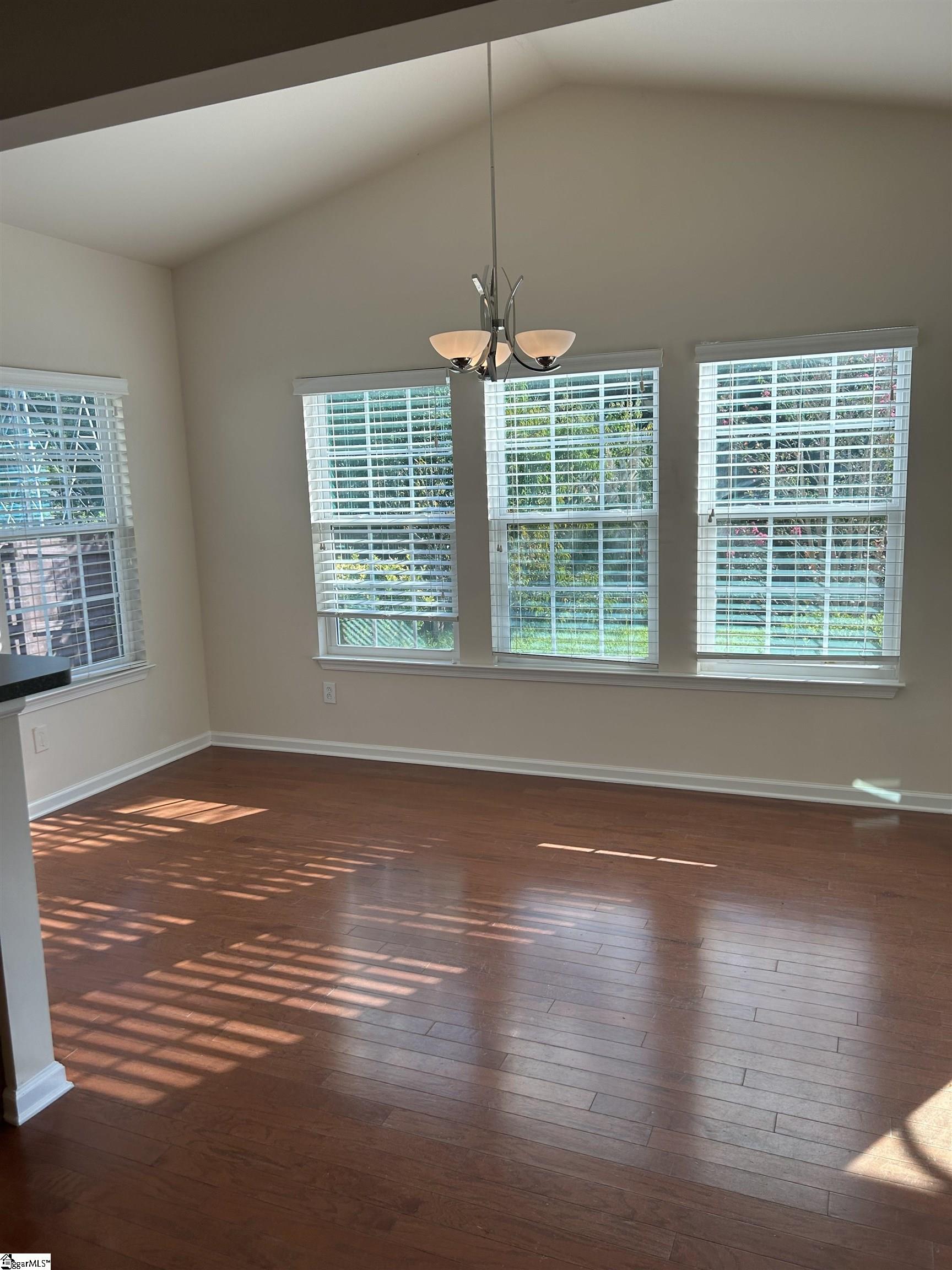 28 Shale Court Greenville, SC 29607