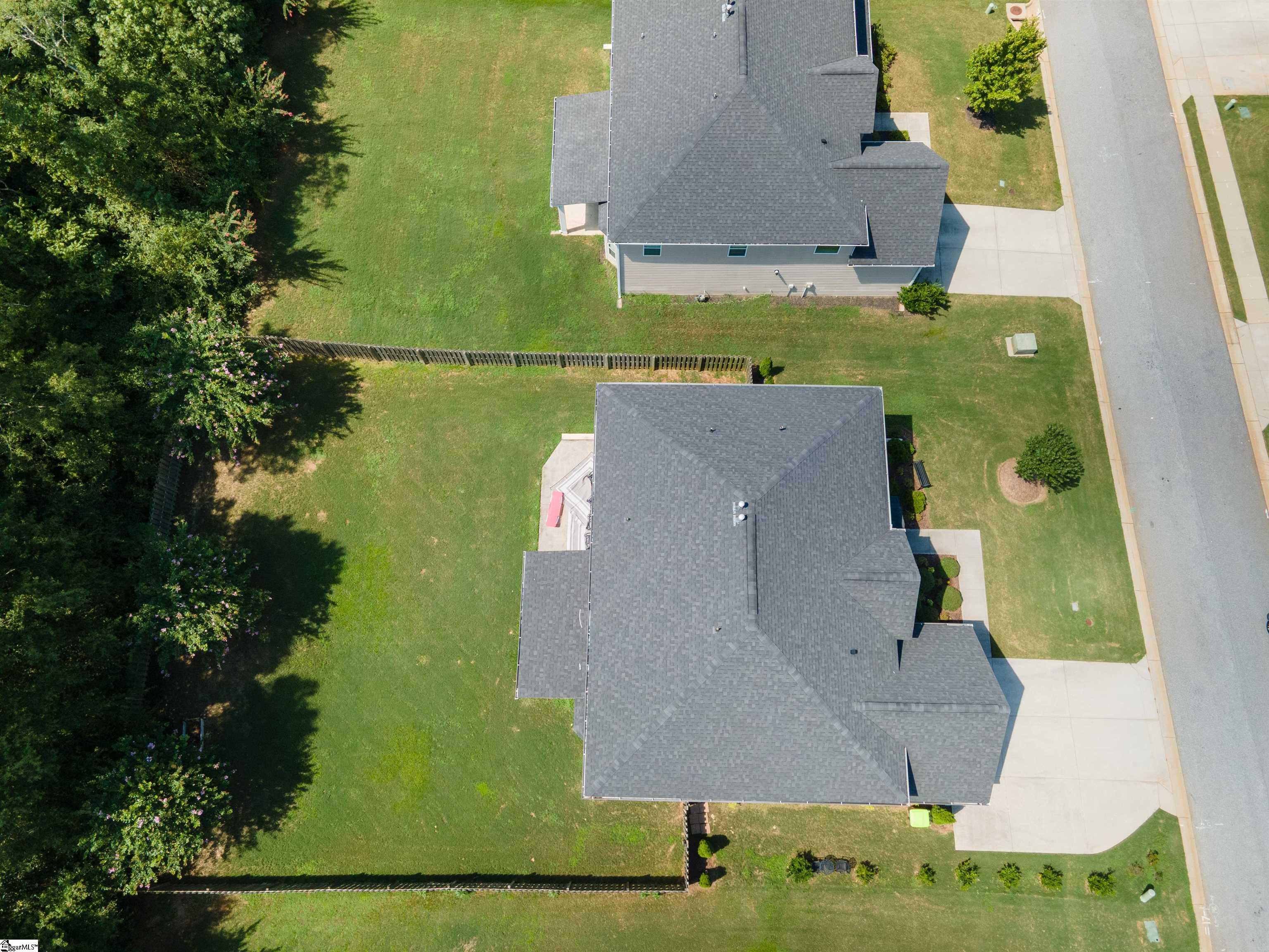 216 Ashcroft Lane Simpsonville, SC 29681-29