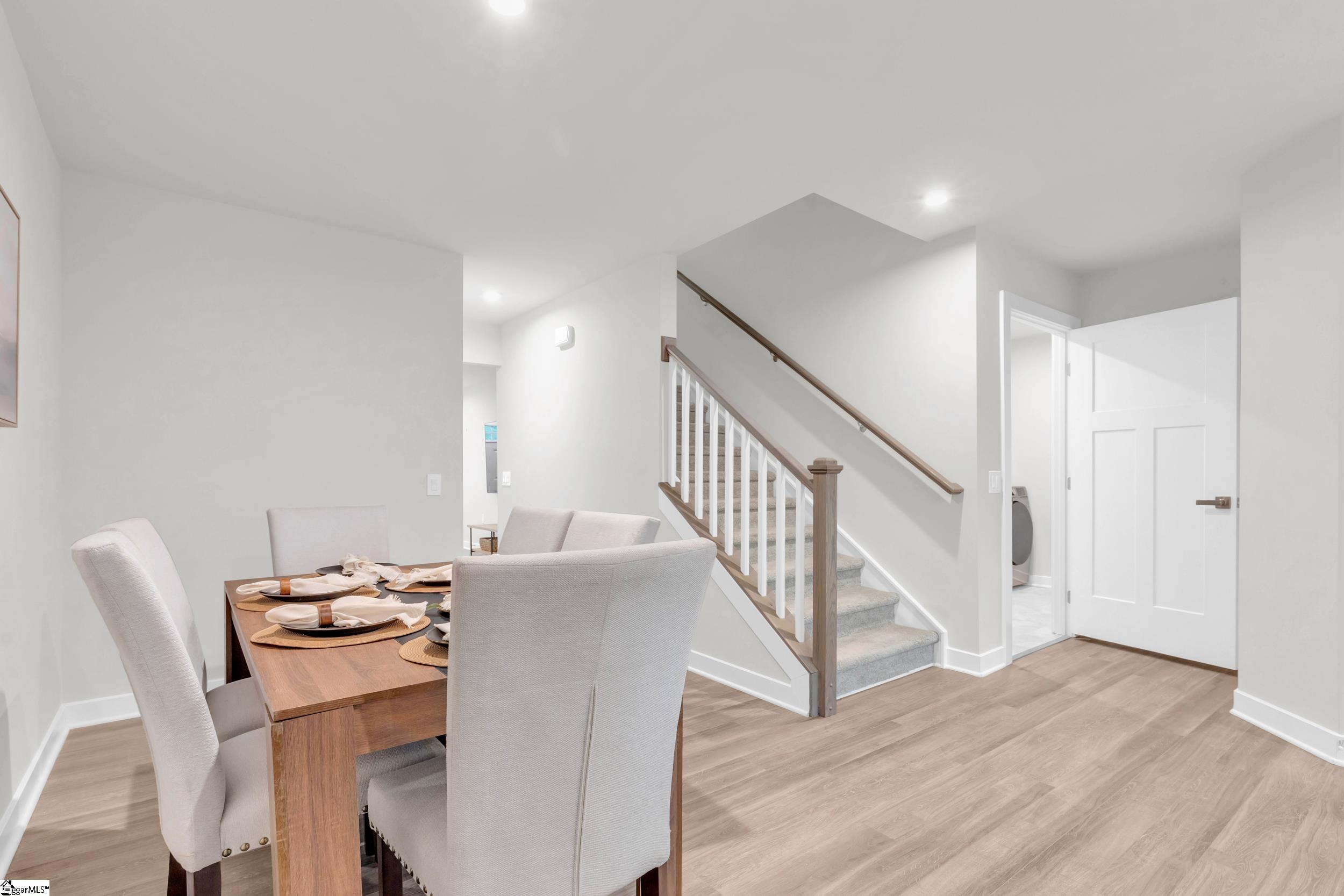613 Cresslyn Court Greenville, SC 29617