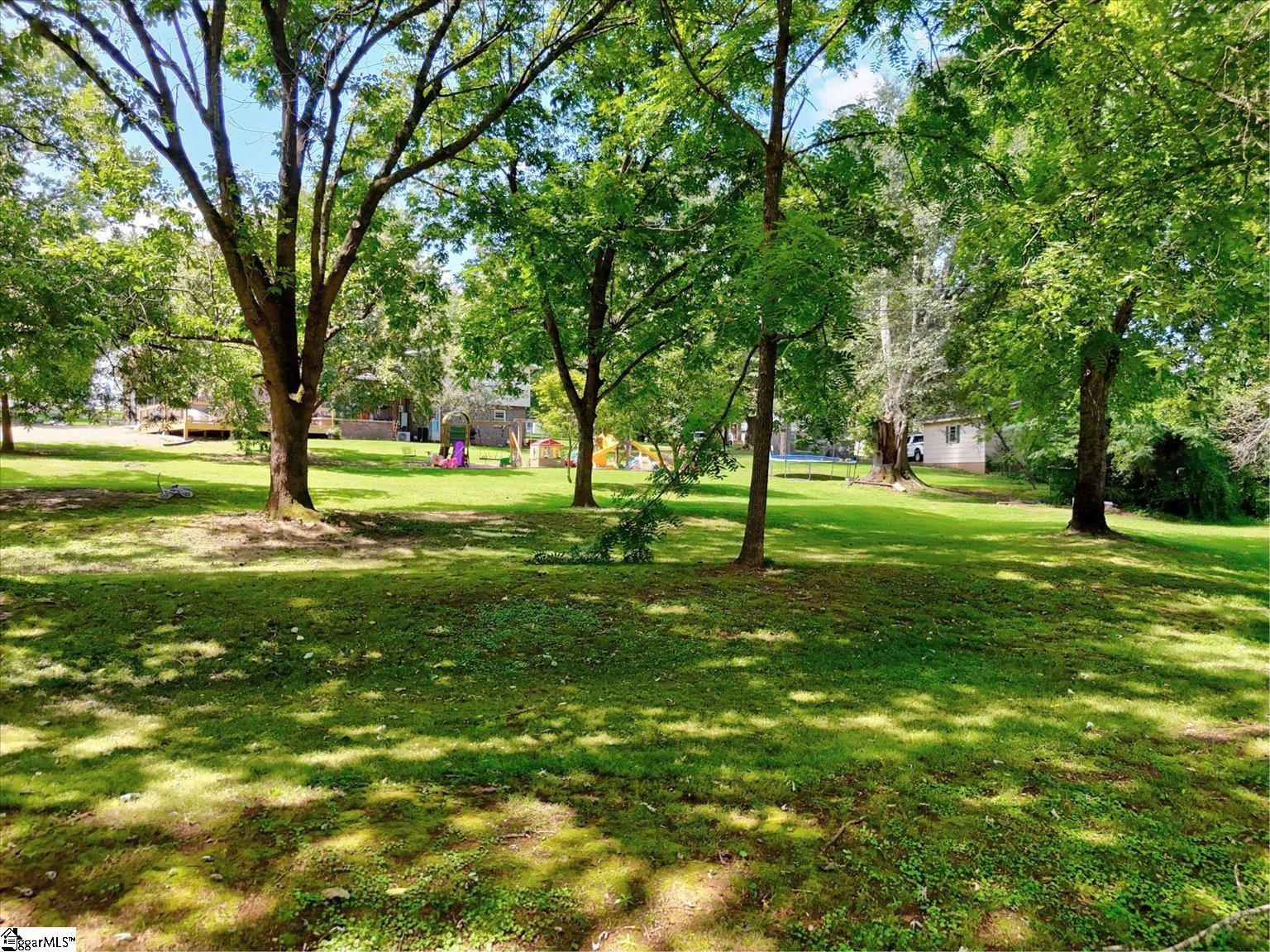 107 Meadow Lane Liberty, SC 29657